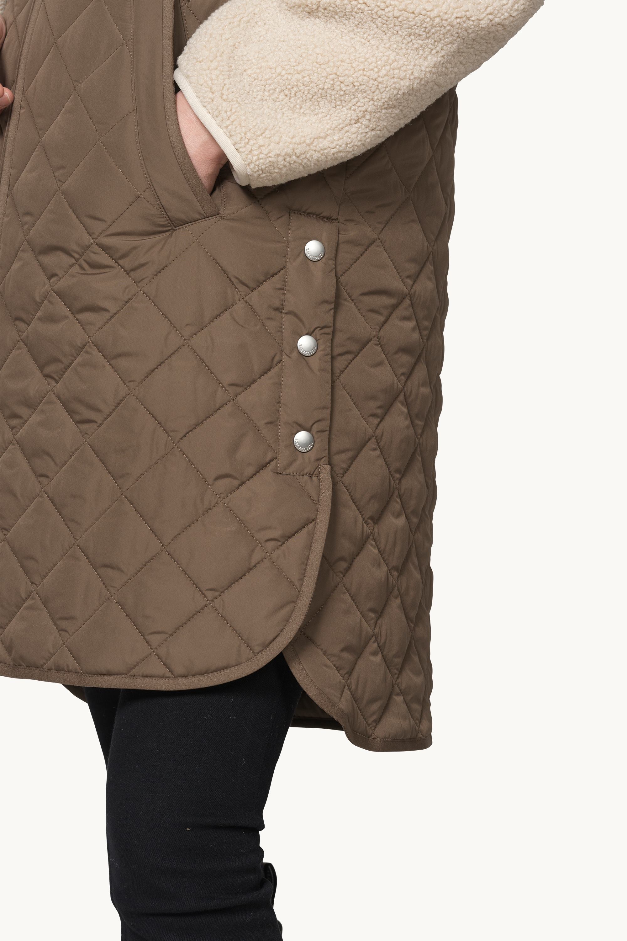 Quilt Vest - Mud