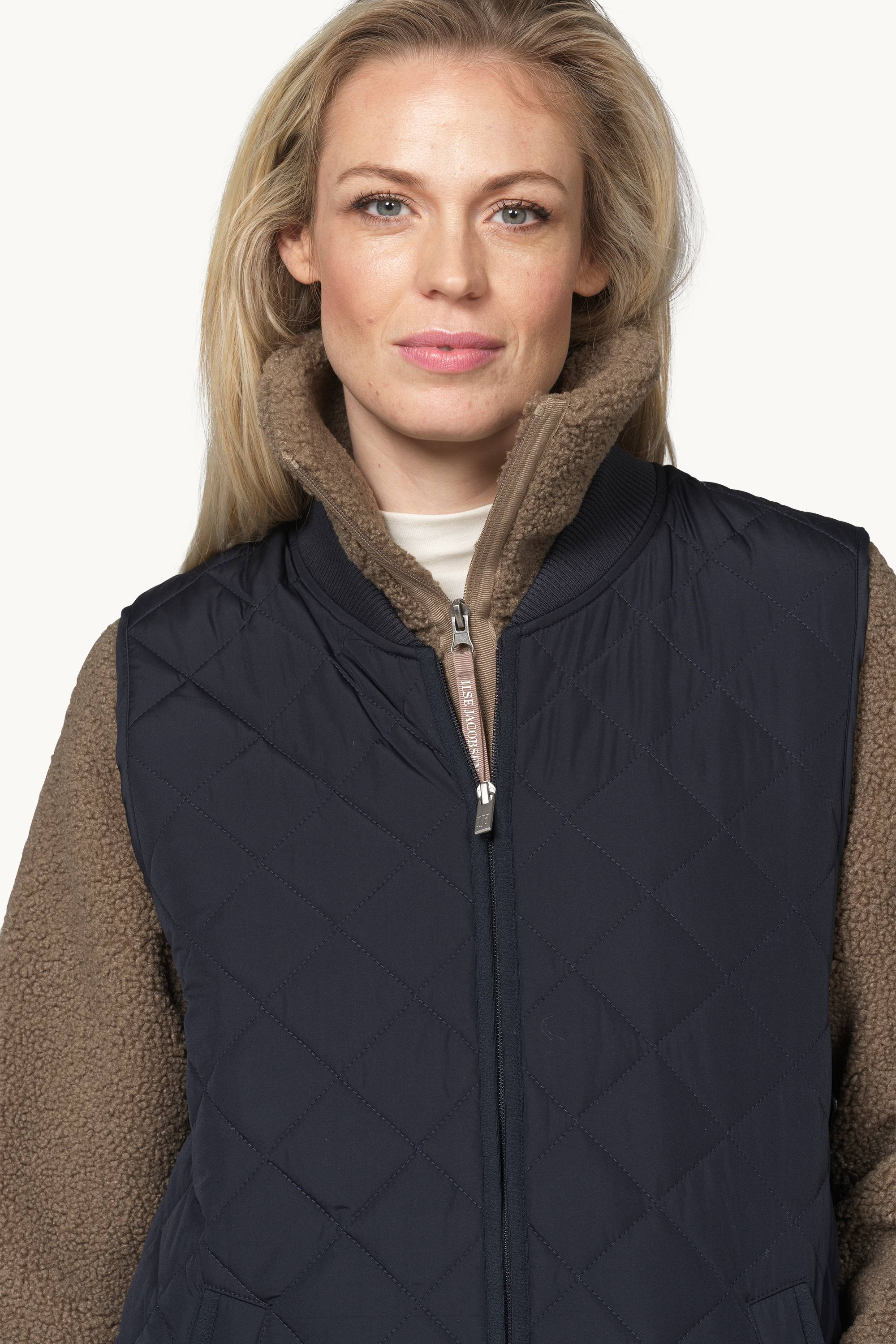 Quilt Vest - Dark Indigo
