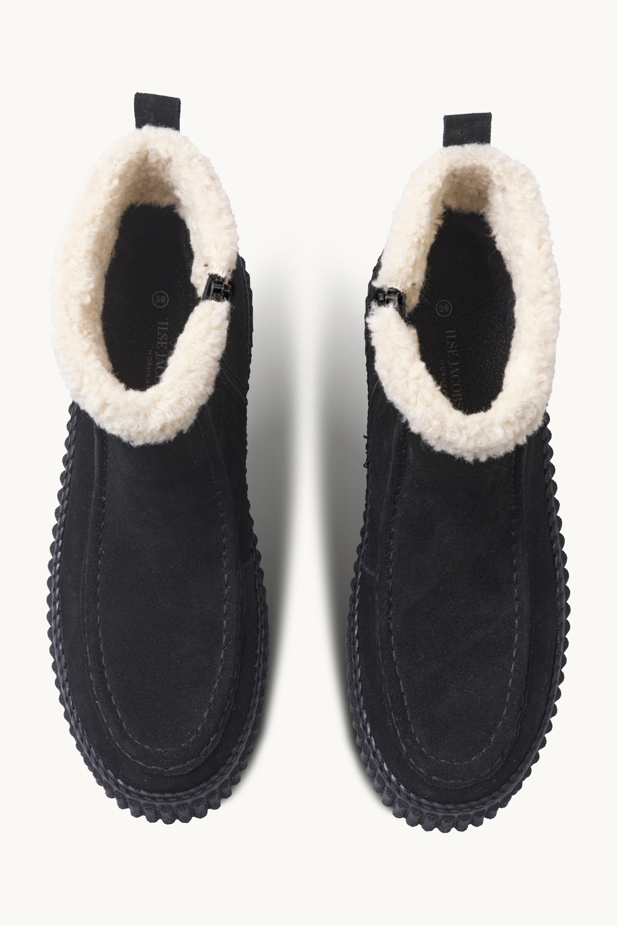 Suede Boots With Shearling - Black Black