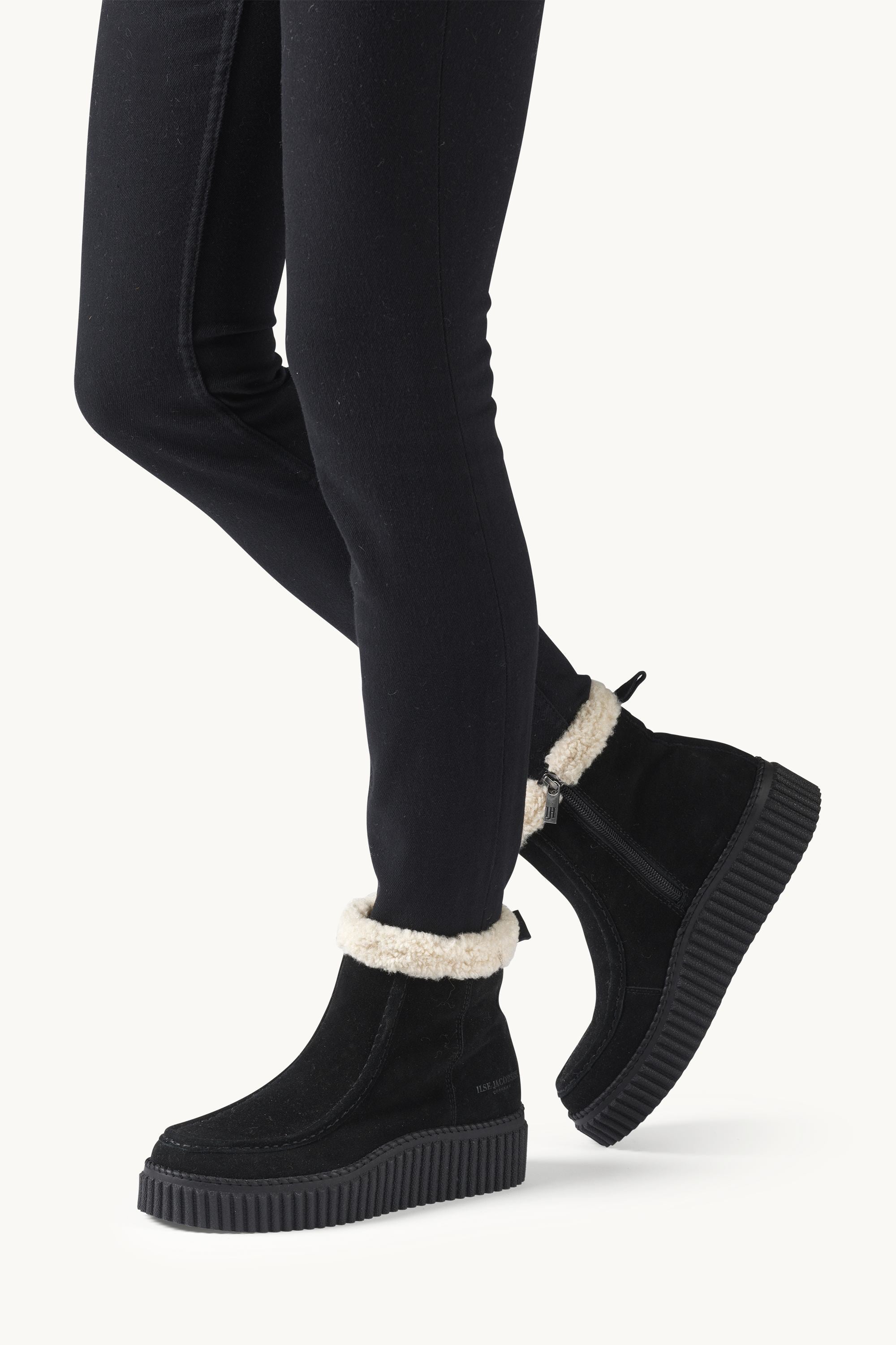 Suede Boots With Shearling - Black Black
