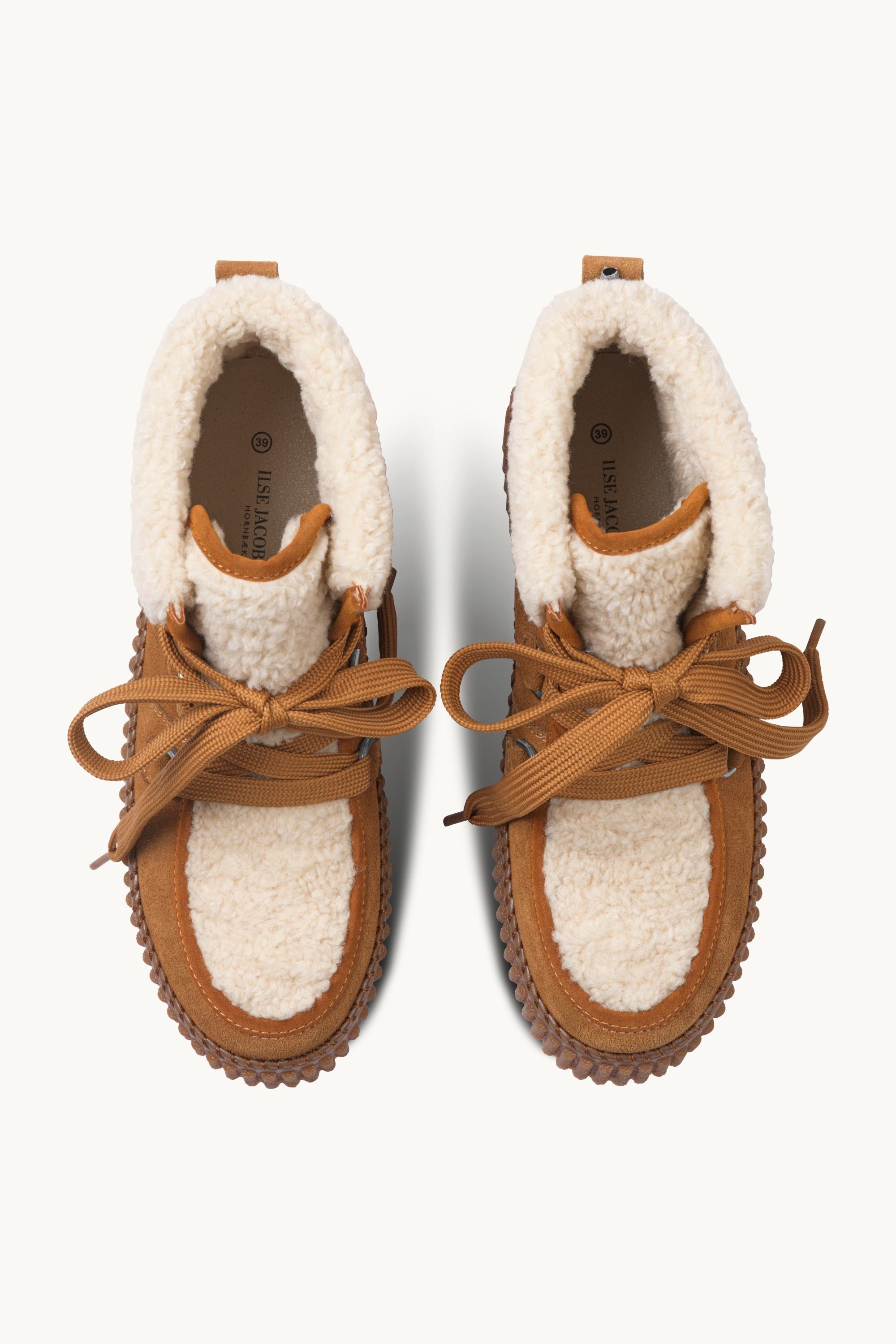 Suede Boots With Shoelaces - Cashew Clay