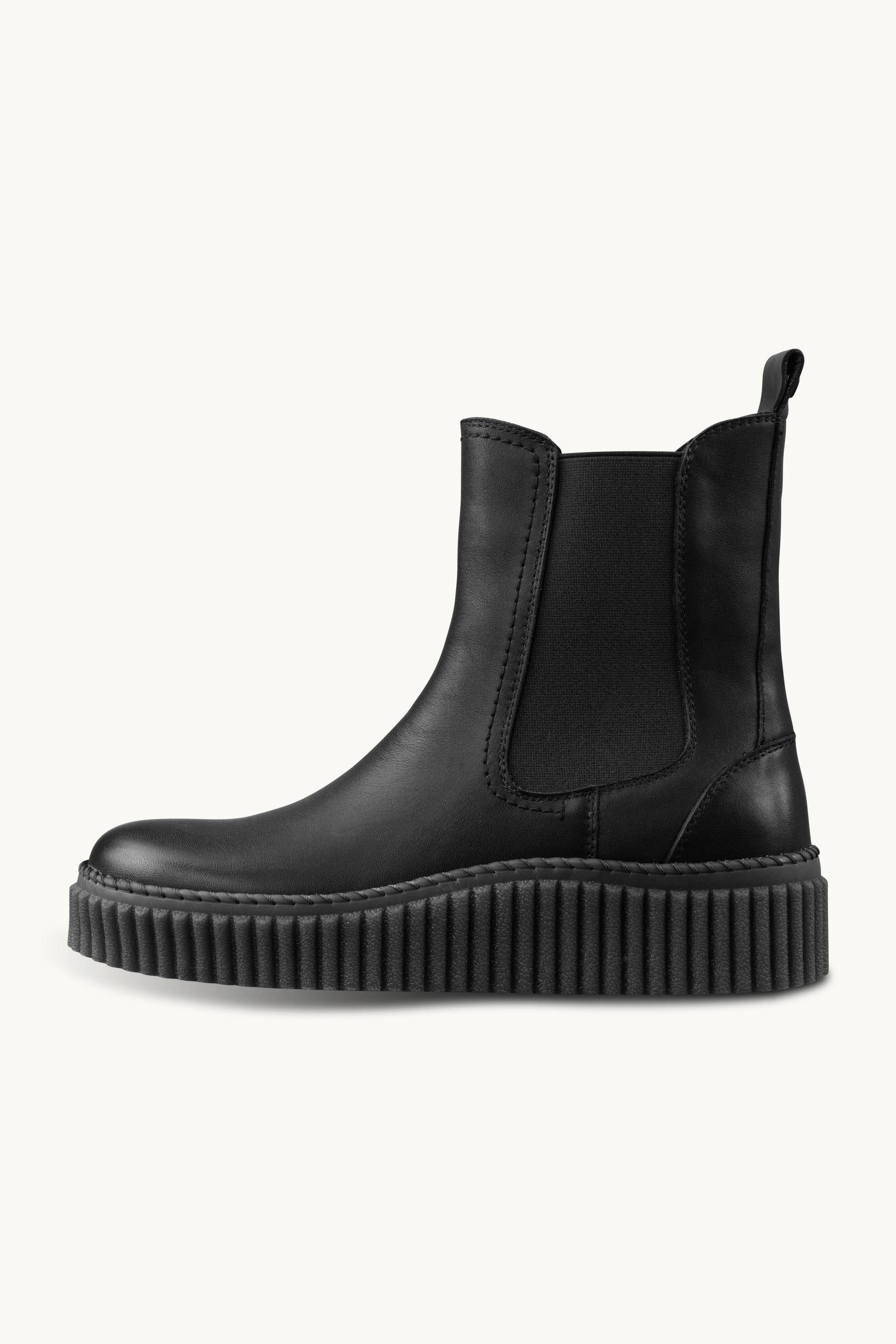 Chelsea Boots - Black Black