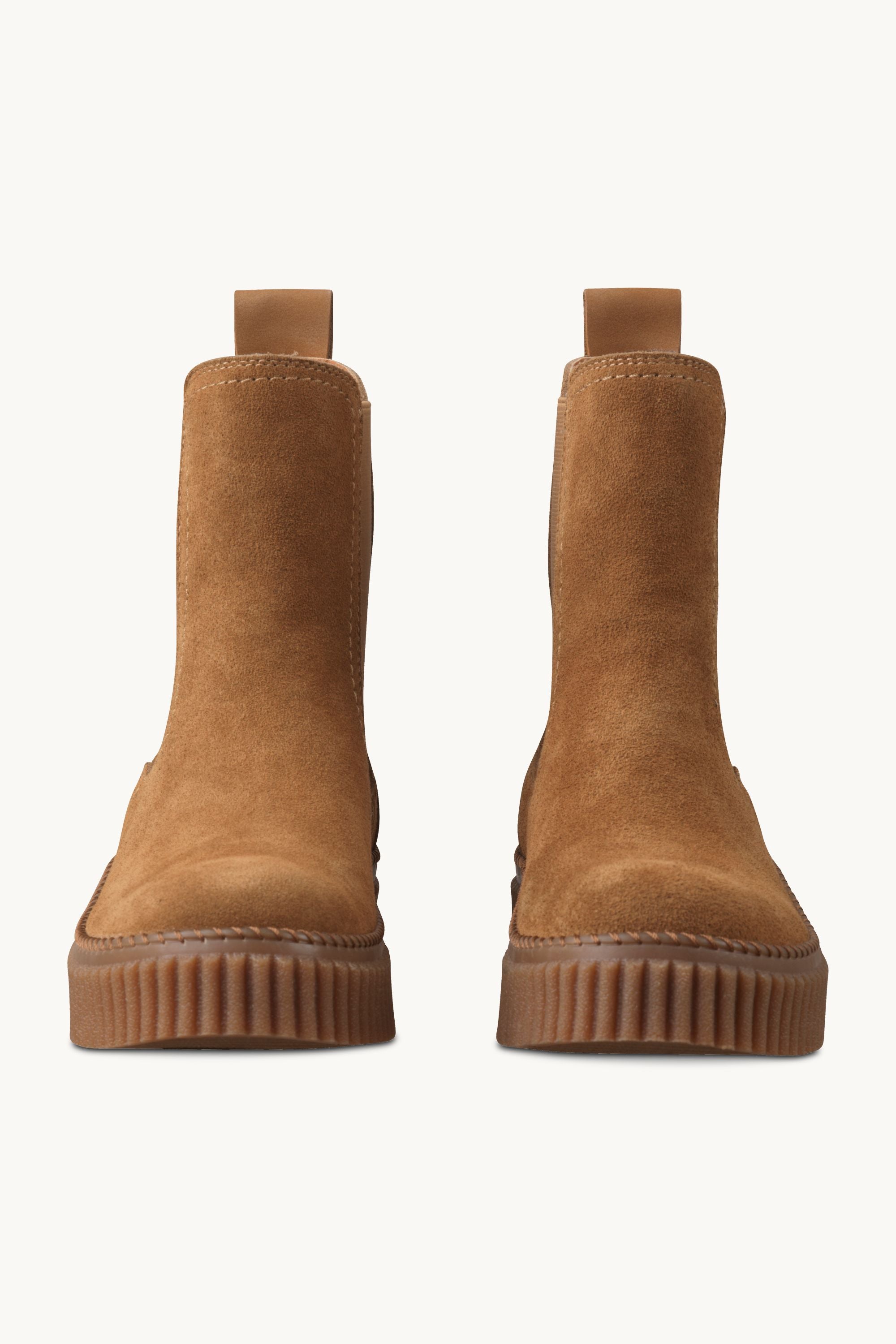 Chelsea Boots - Cashew Clay