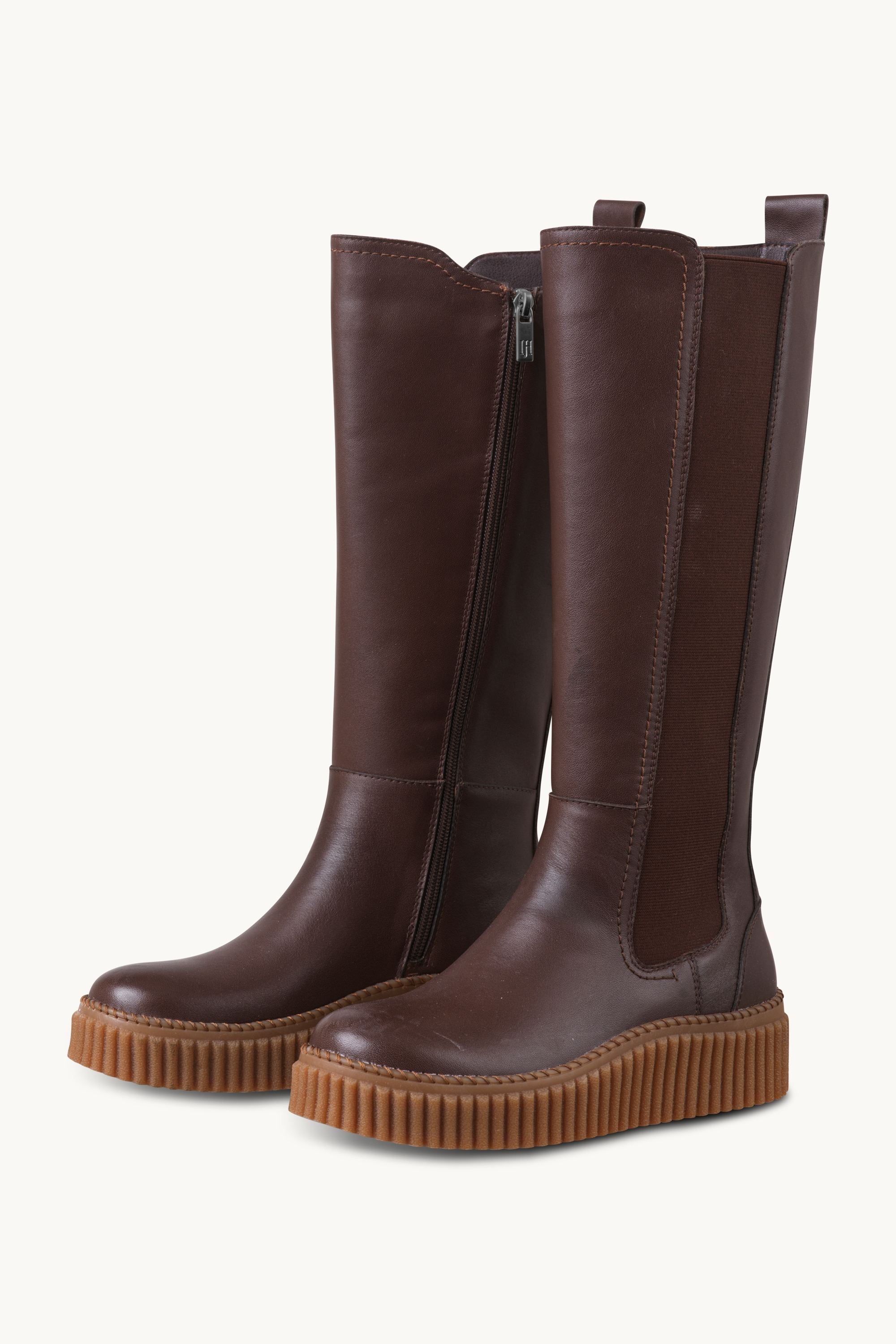 Tall Boots With Elastic - Brown Clay