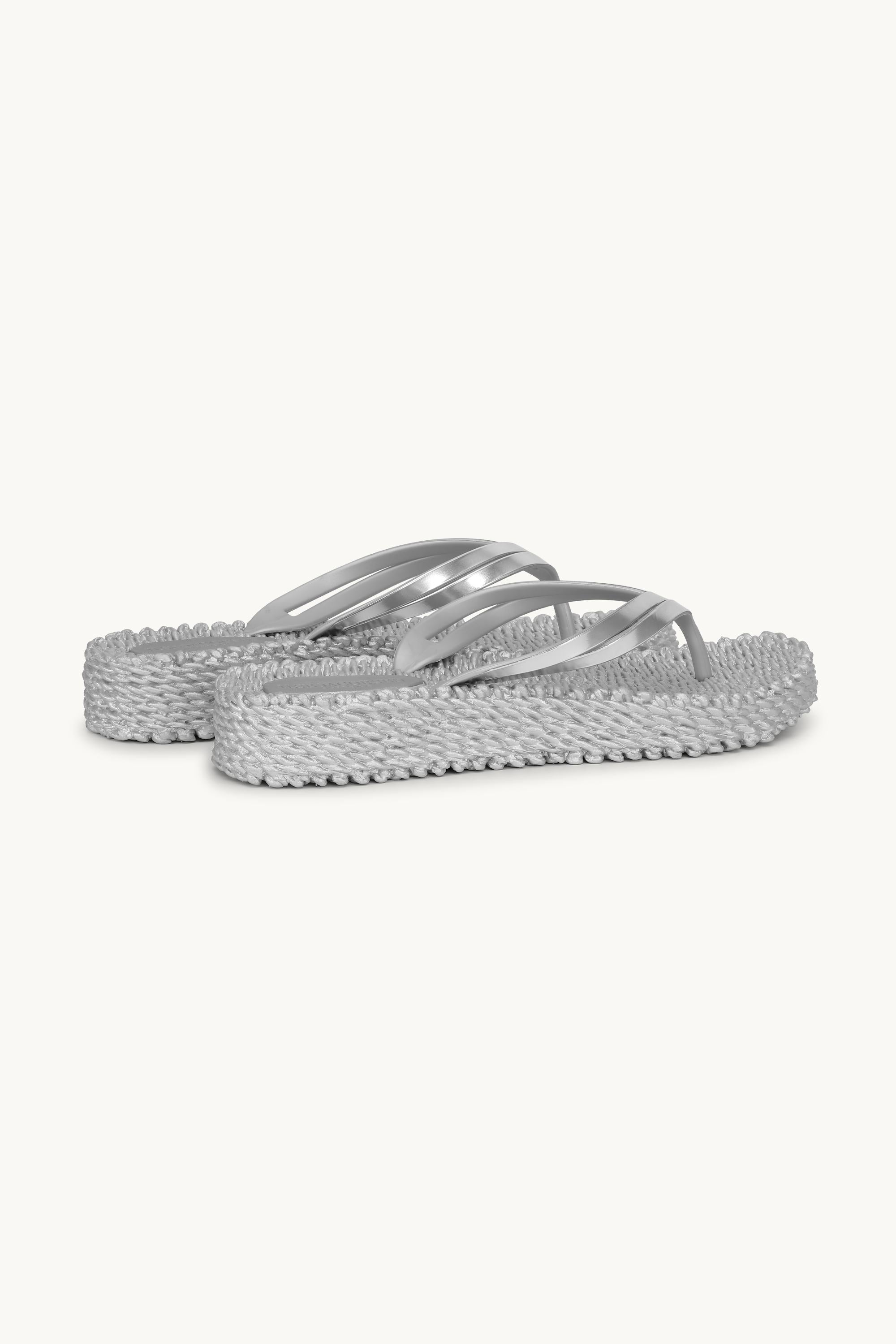 Tongs à Plateforme Métalliques - Silver
