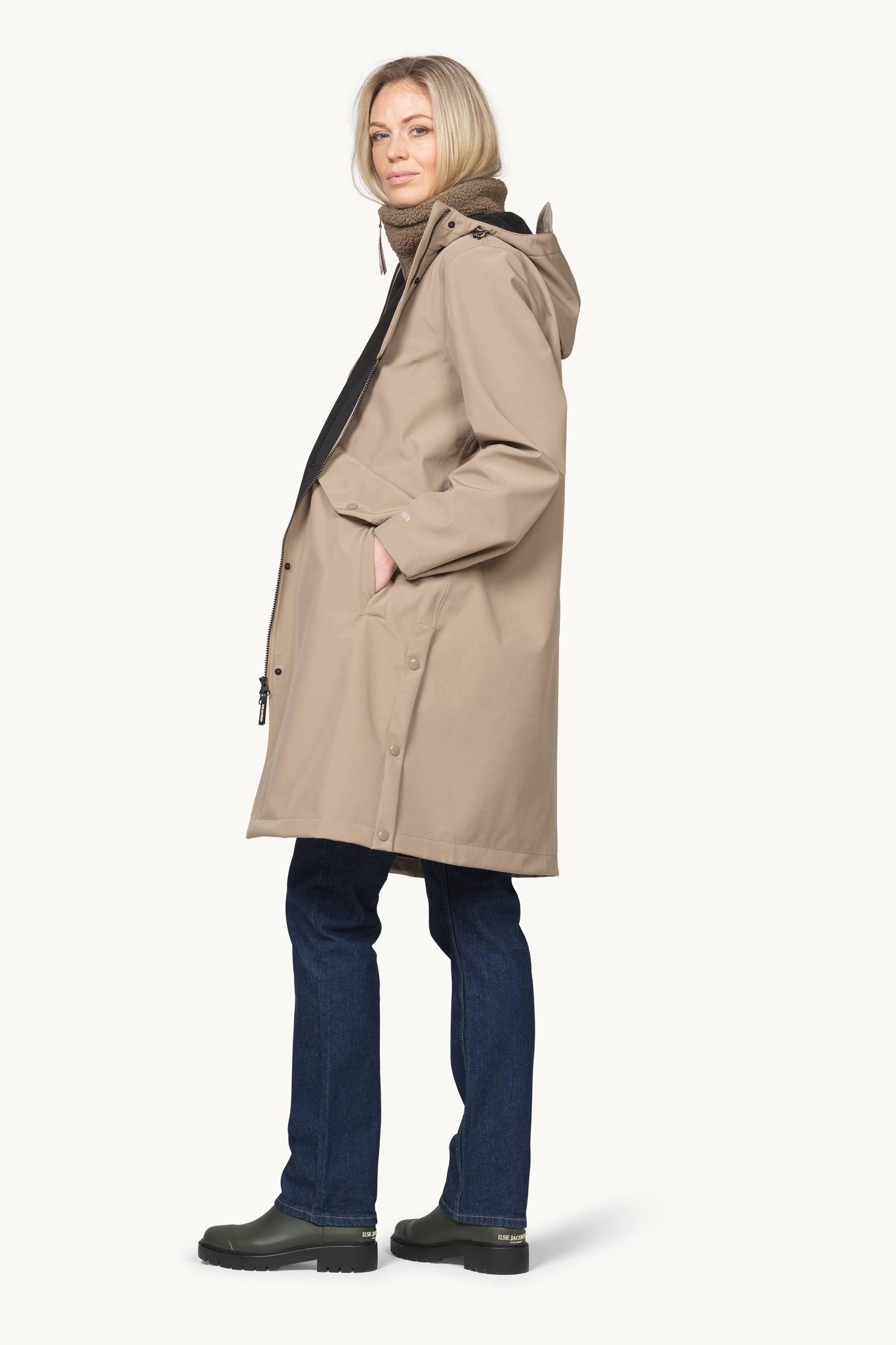 Long Softshell Raincoat - Greige