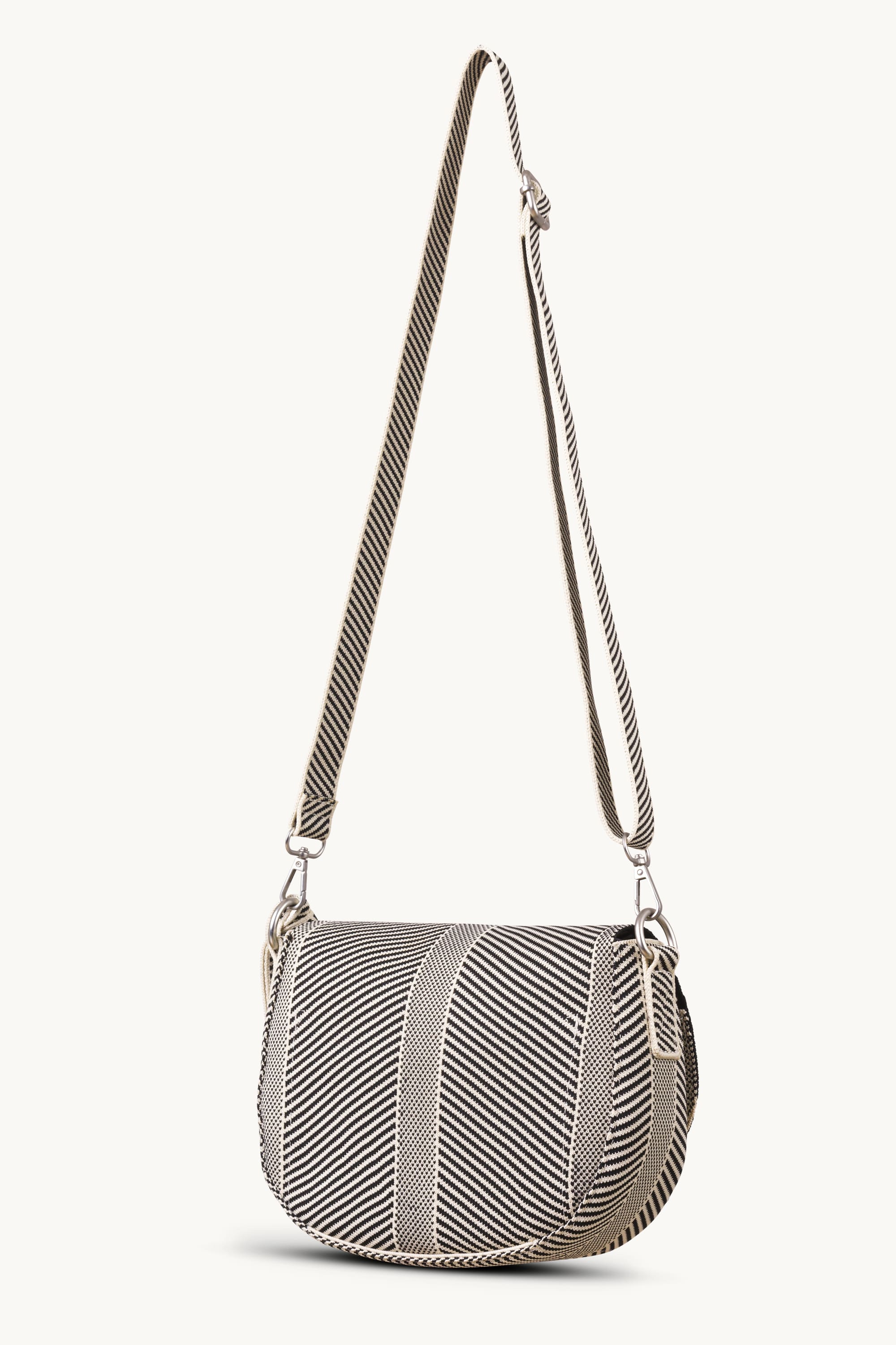 Knitted Crossbody Bag - Milk Creme Black