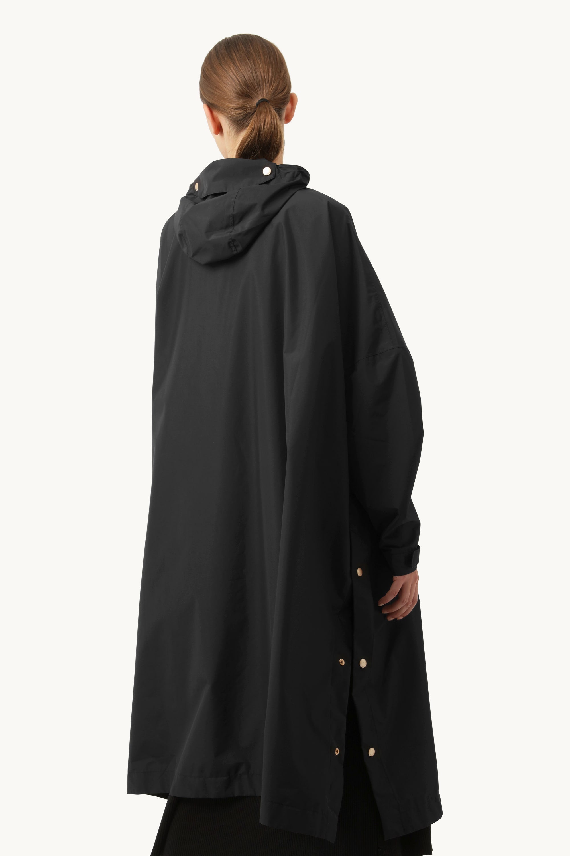 Poncho à manches - Noir