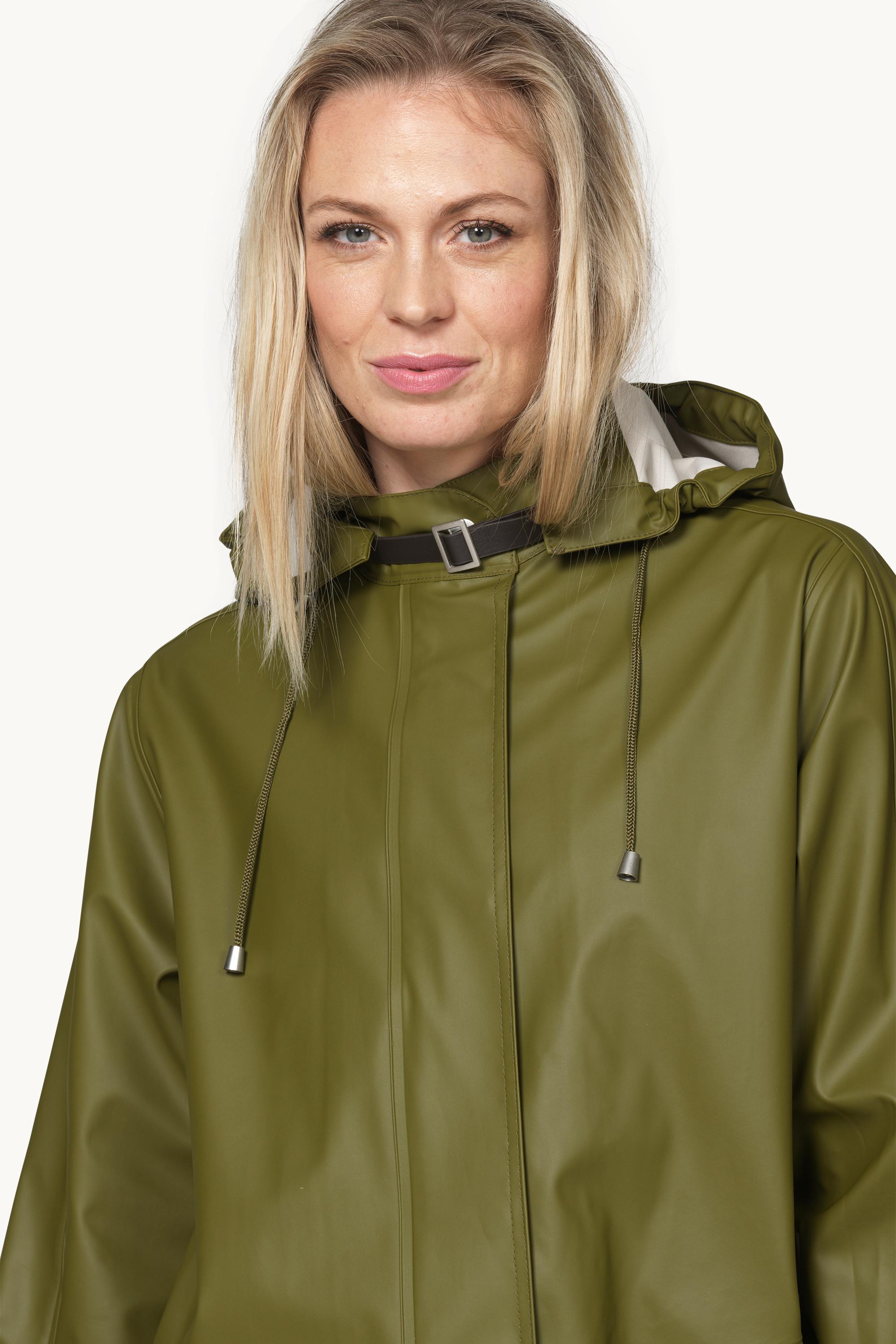 Light Raincoat - Sphagnum