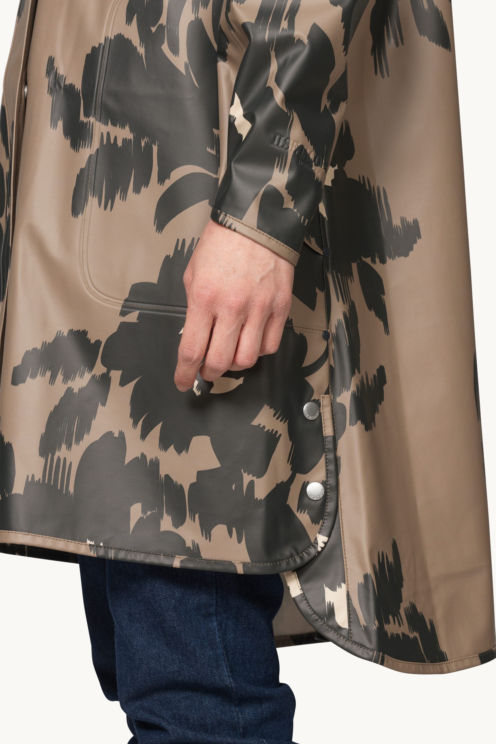 Raincoat - Floral Decors