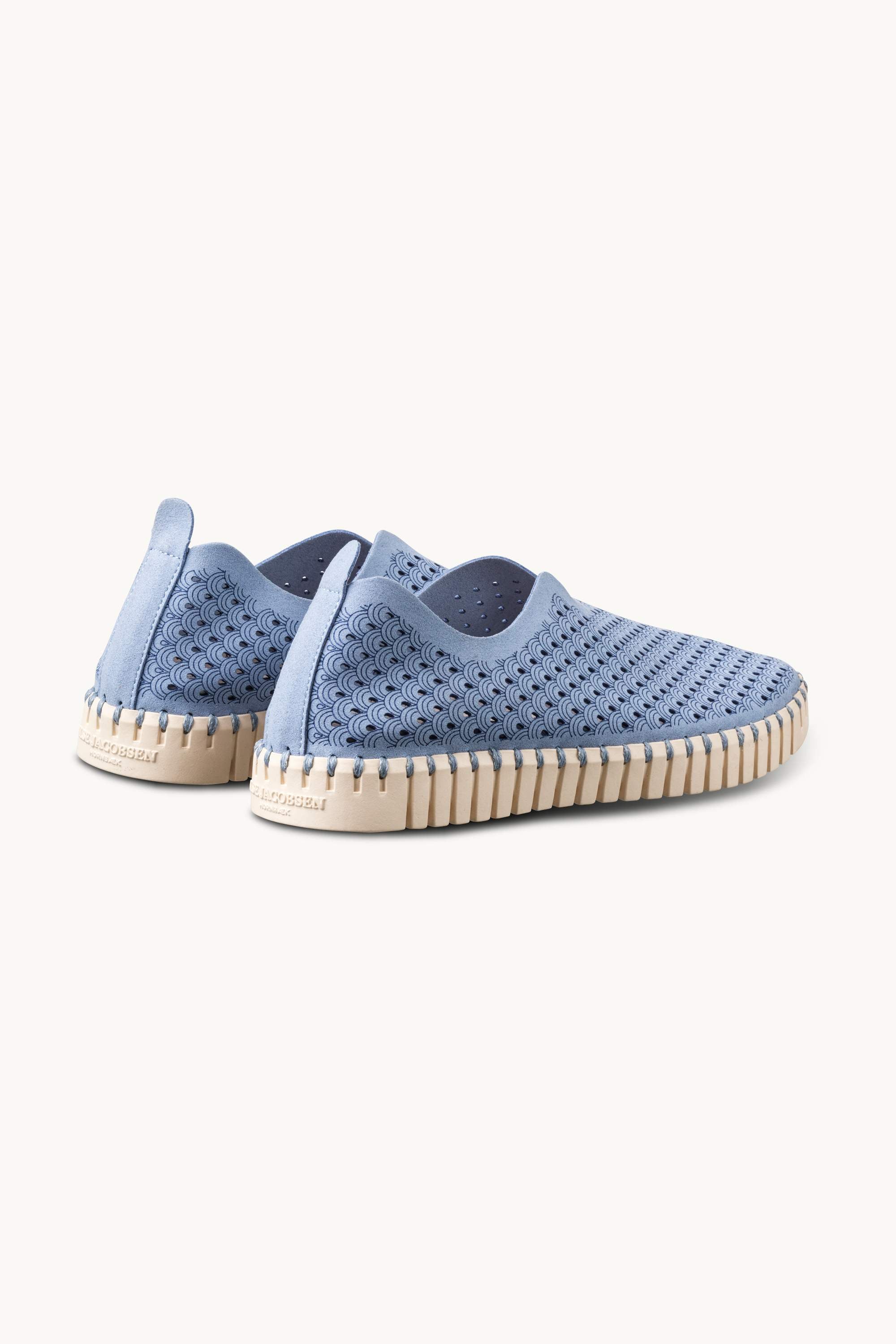 Tulip Shoe - Cornflower Pearled Ivory