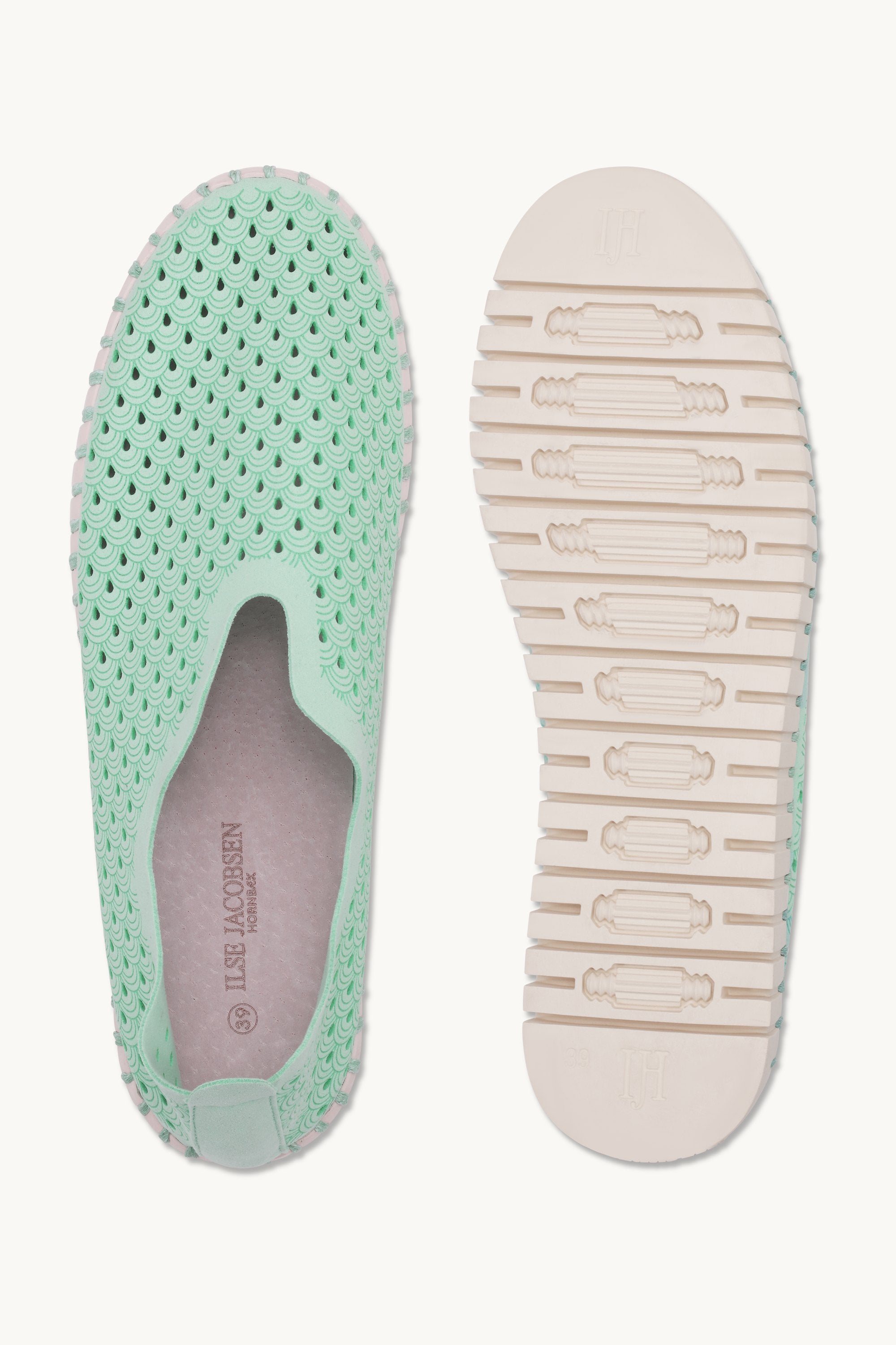 Platform Tulip Flats - Yucca