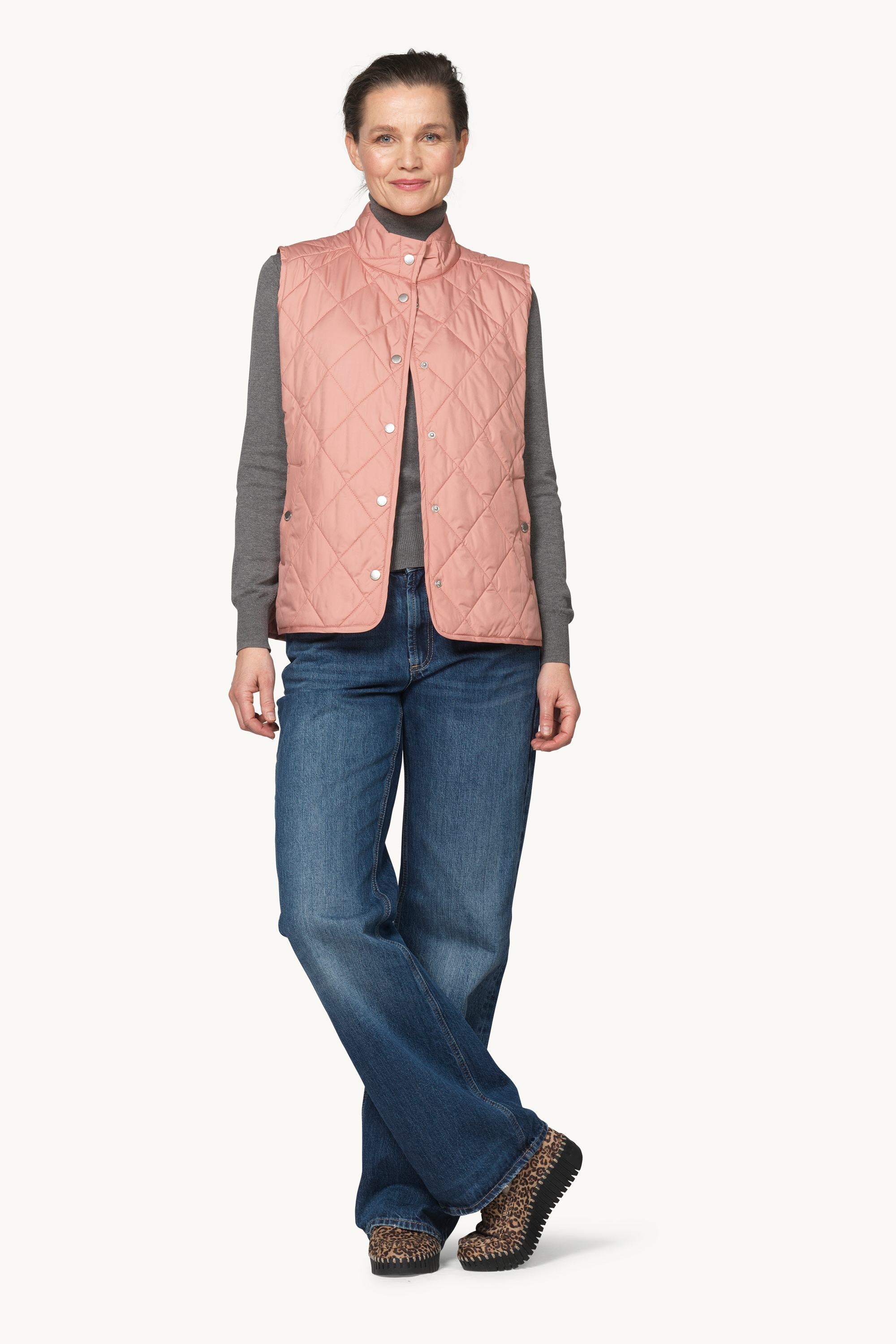 Quilted Short Vest - Ash Rose