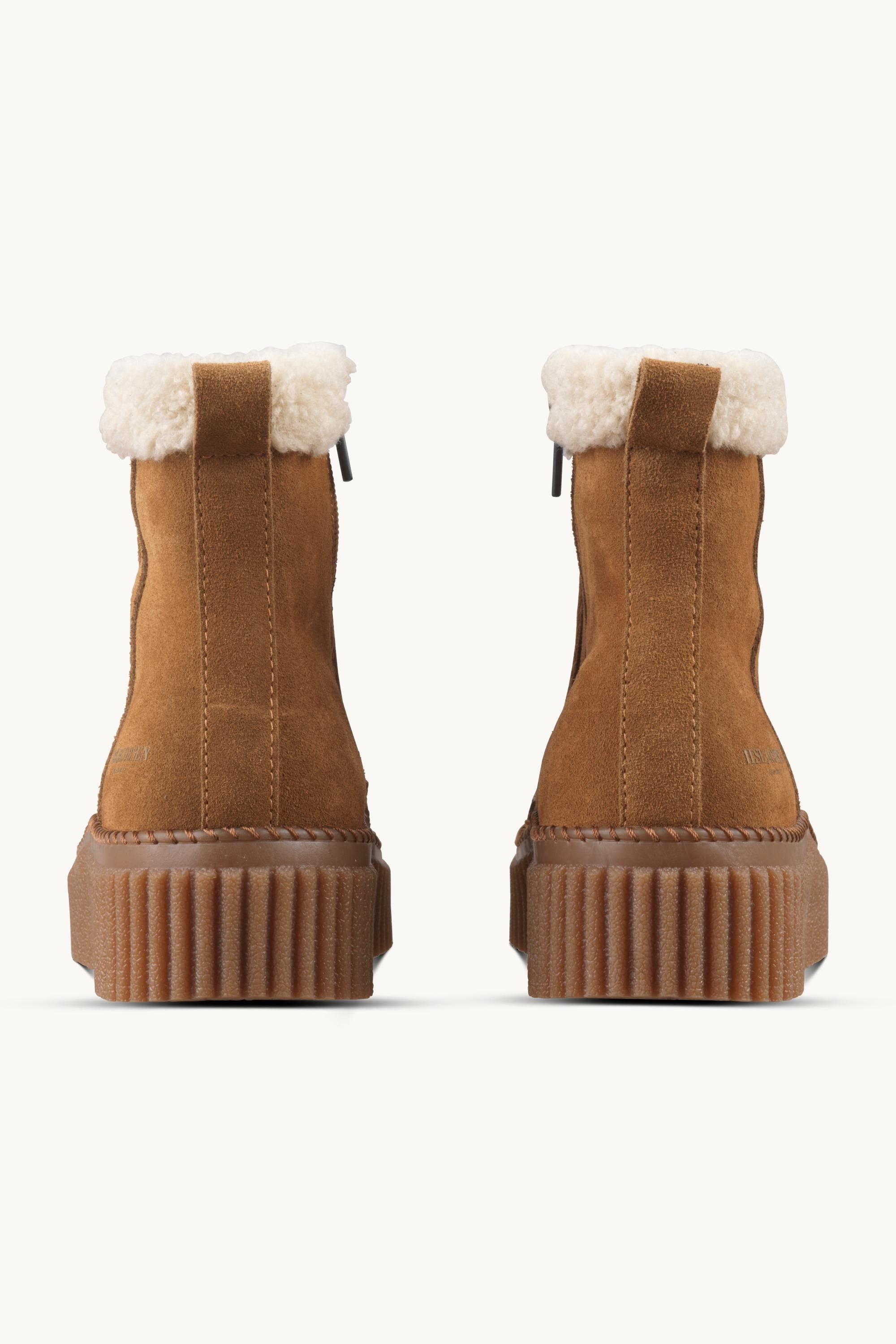 Suede Boots With Shearling - Cashew Clay