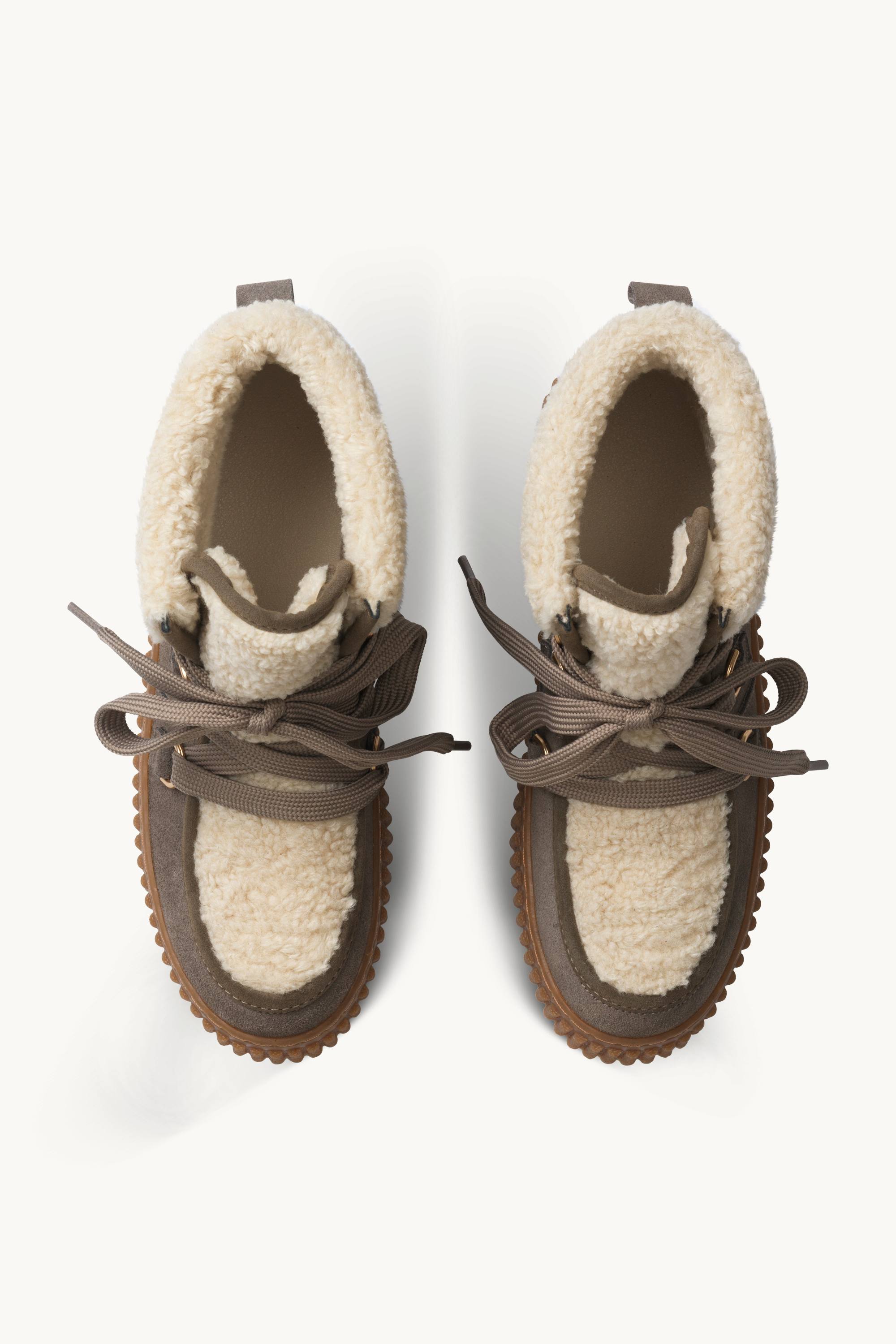 Suede Boots With Shoelaces - Falcon Clay
