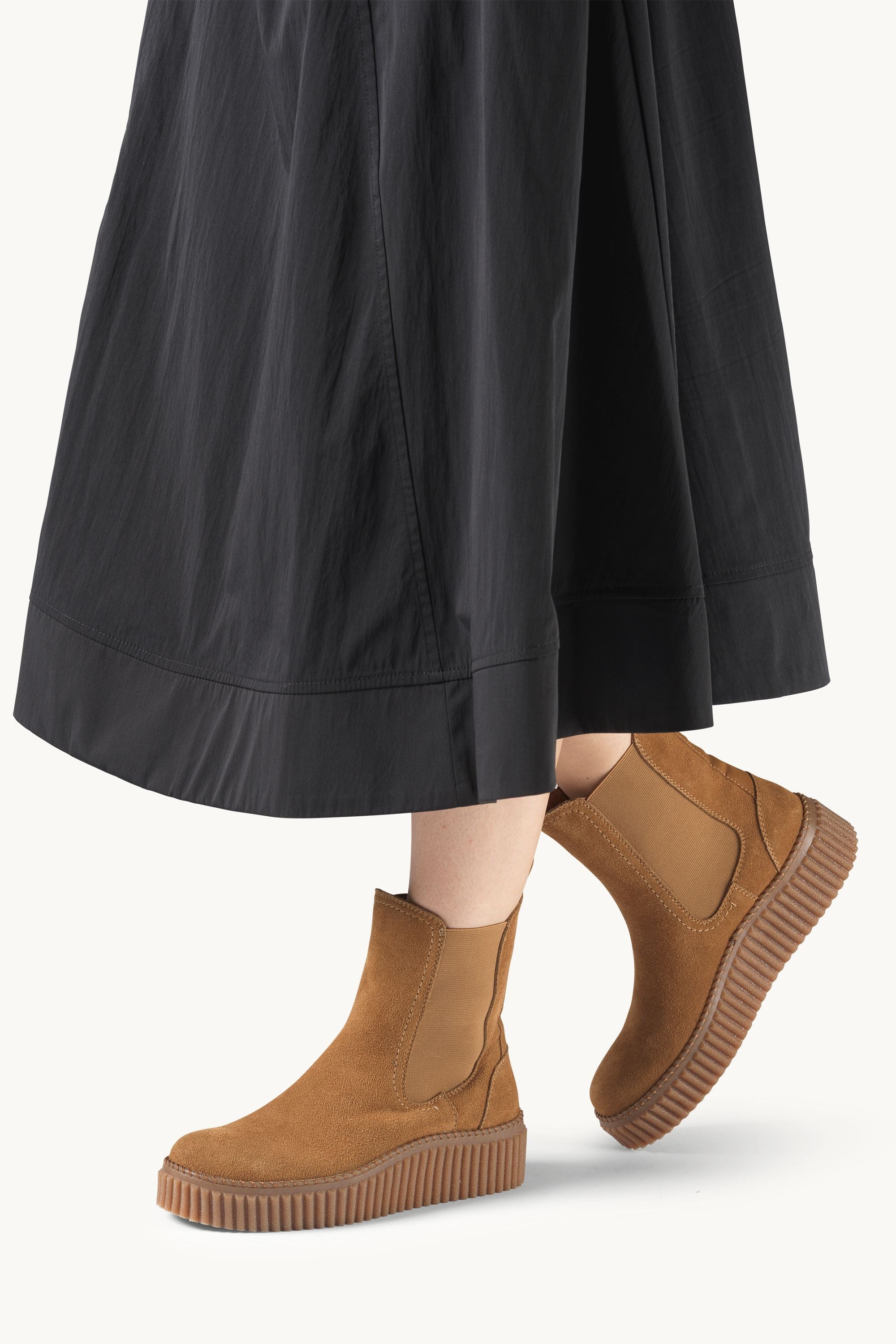 Chelsea Boots - Cashew Clay
