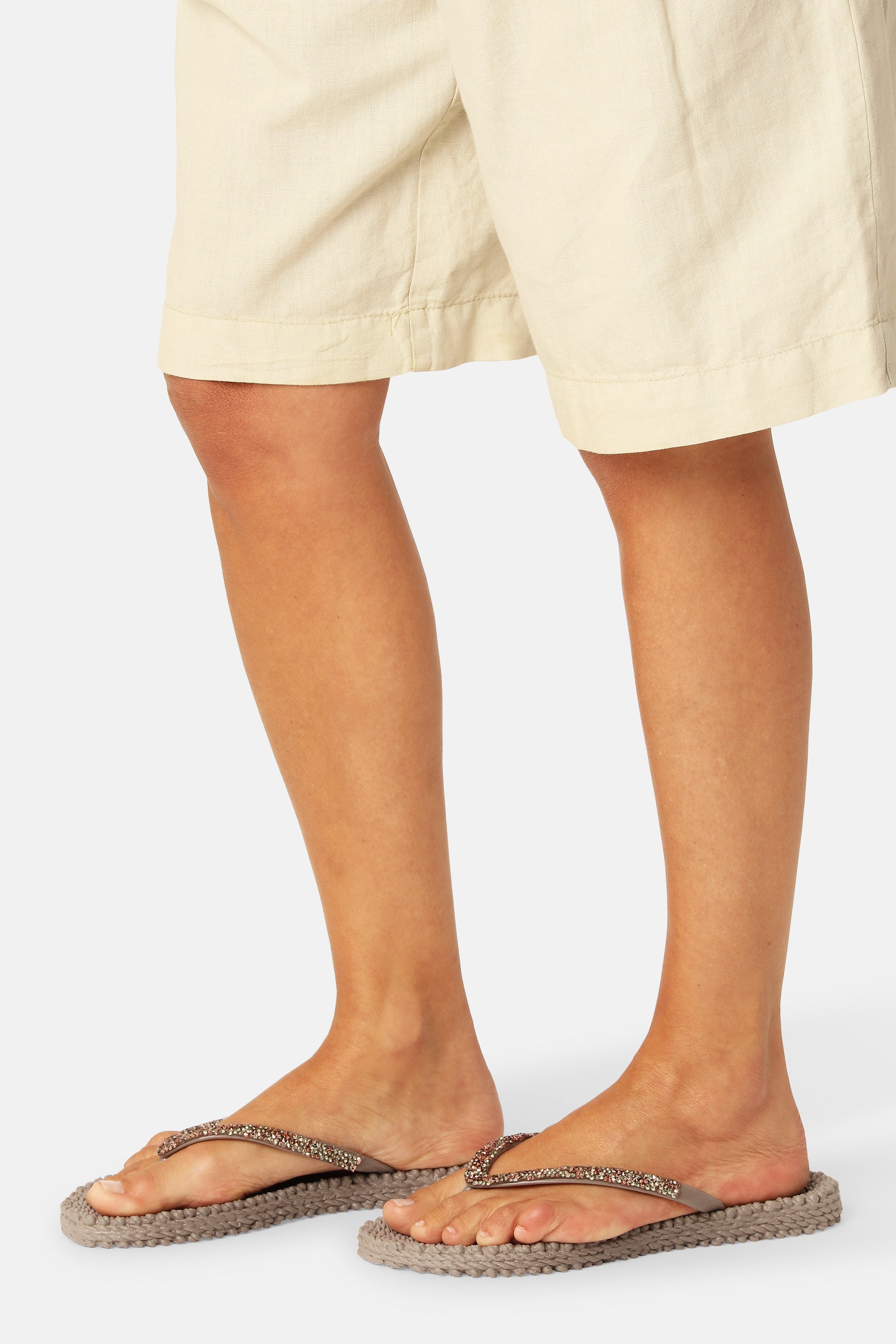 Flip Flops with Rhinestones - Atmosphere