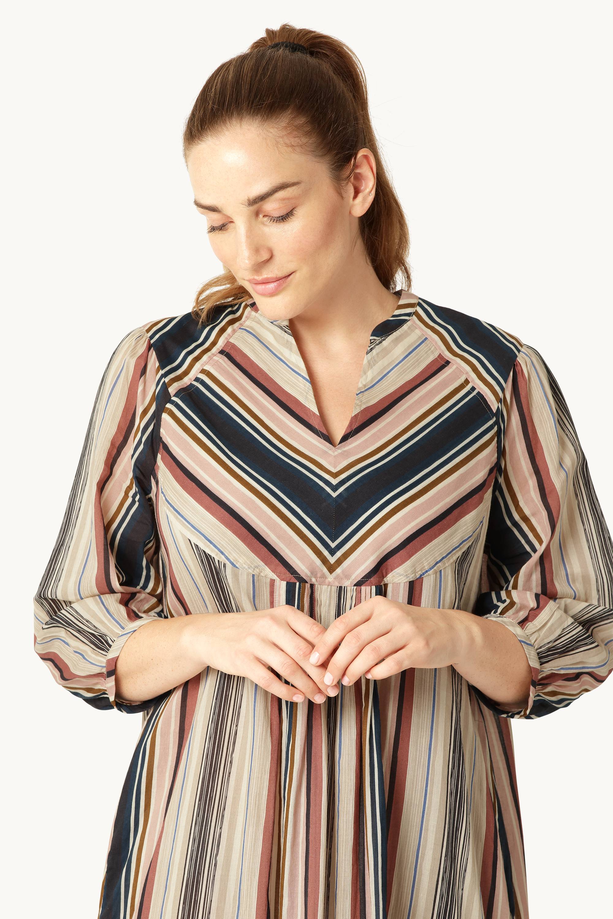 Robe Longue à Manches Ballon Pintuck - Beige Organic Stripe