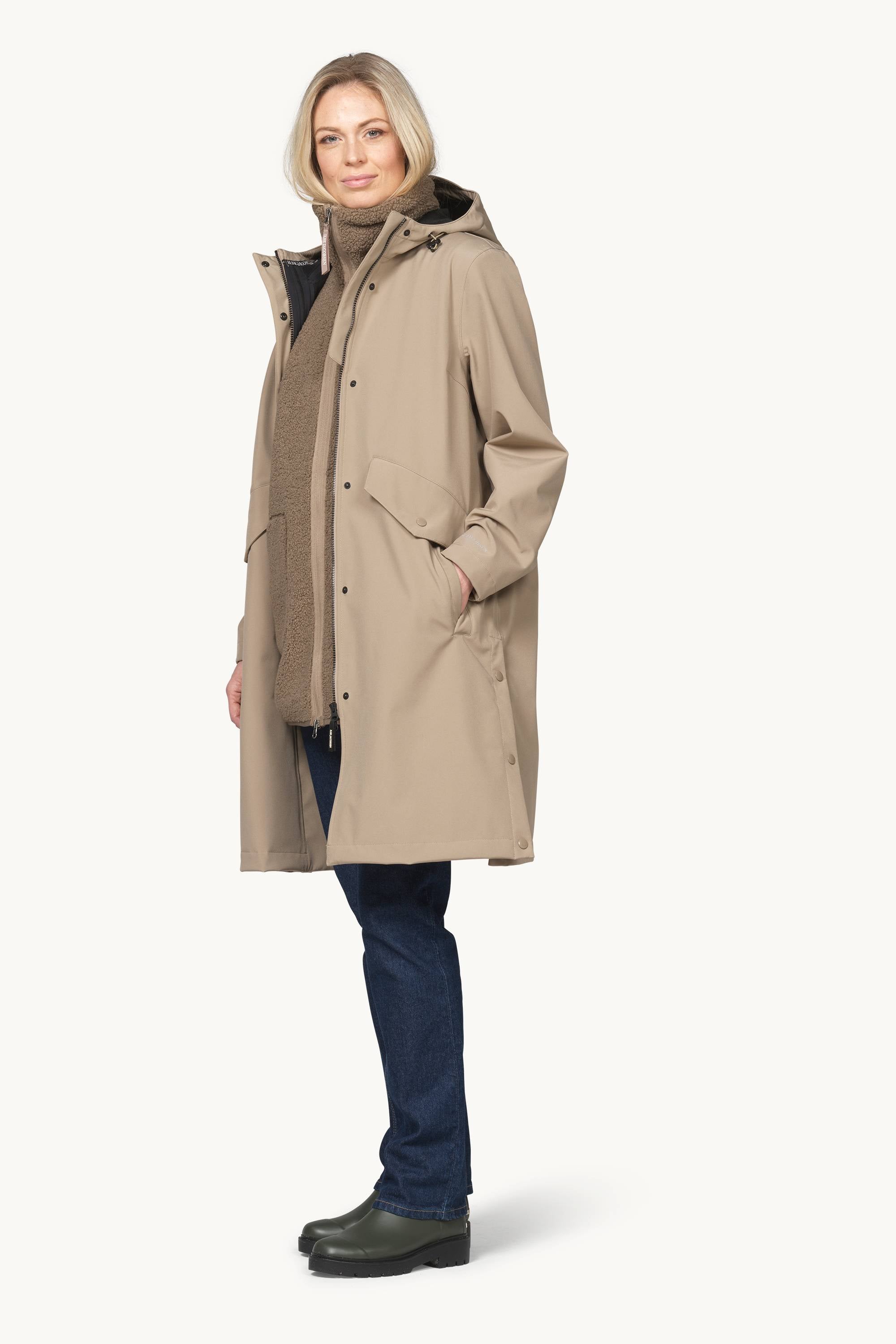 Long Softshell Raincoat - Greige