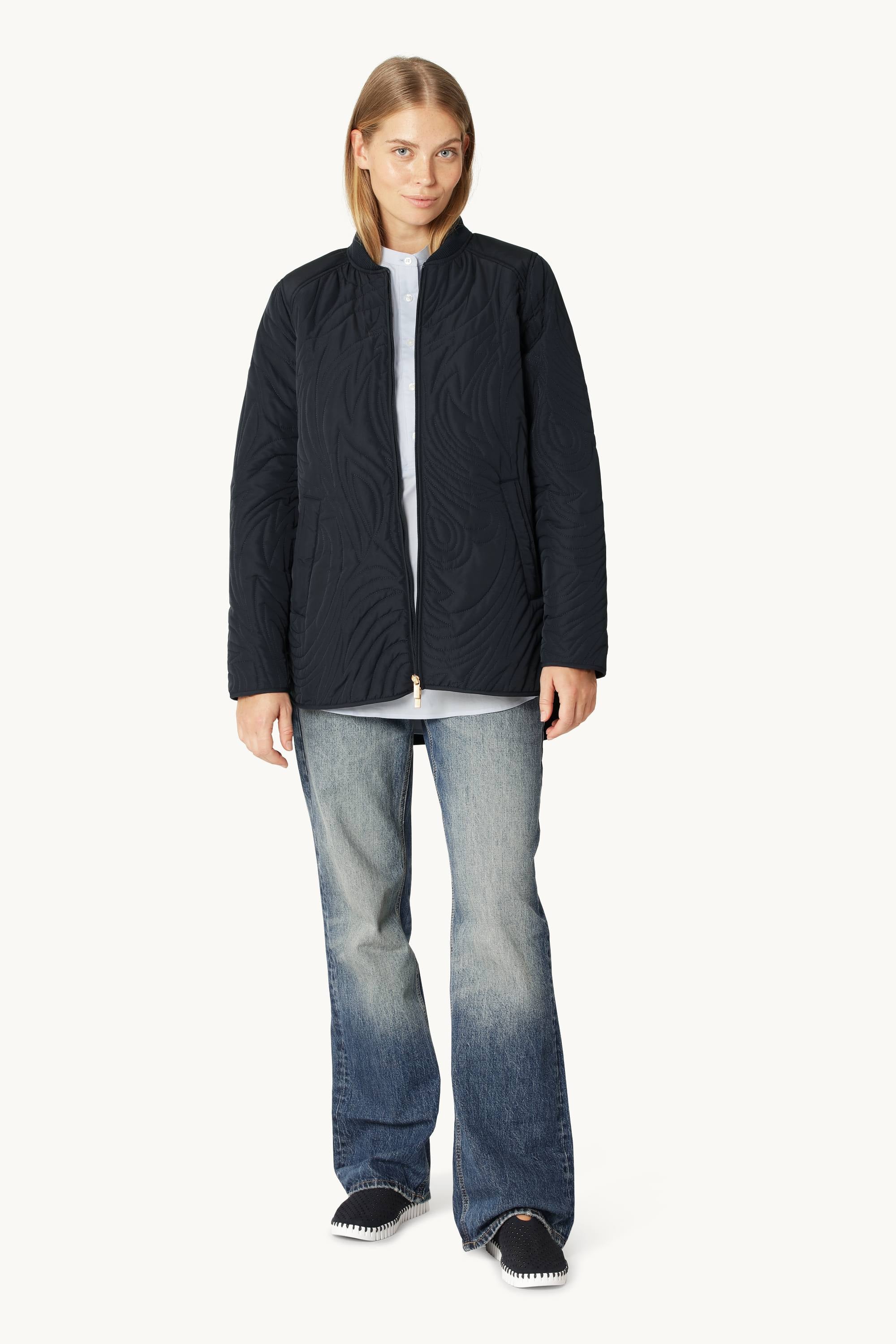 Short Quilt Jacket - Dark Indigo