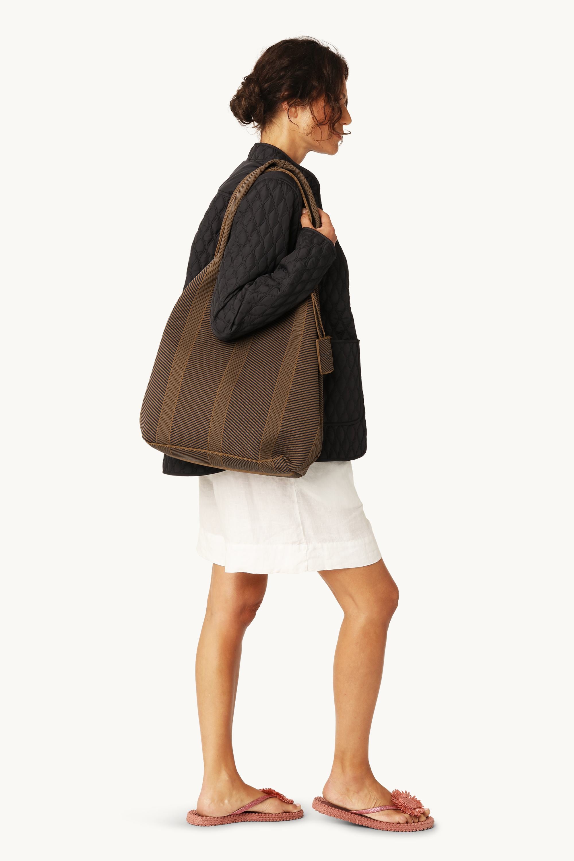 Knitted Bag - Dark Indigo Buckthorn Brown