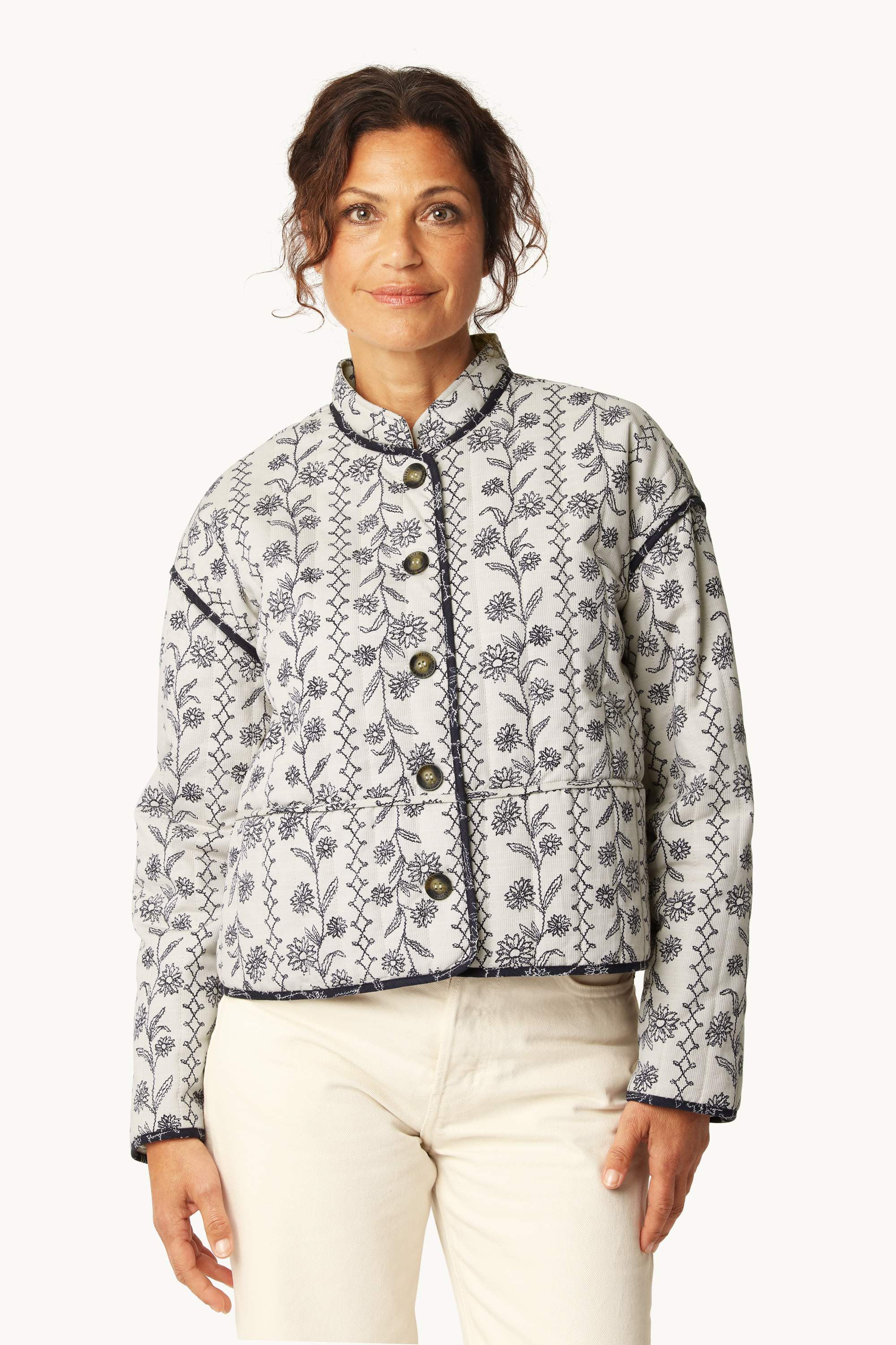 Short Padded Jacket - White Wildflower