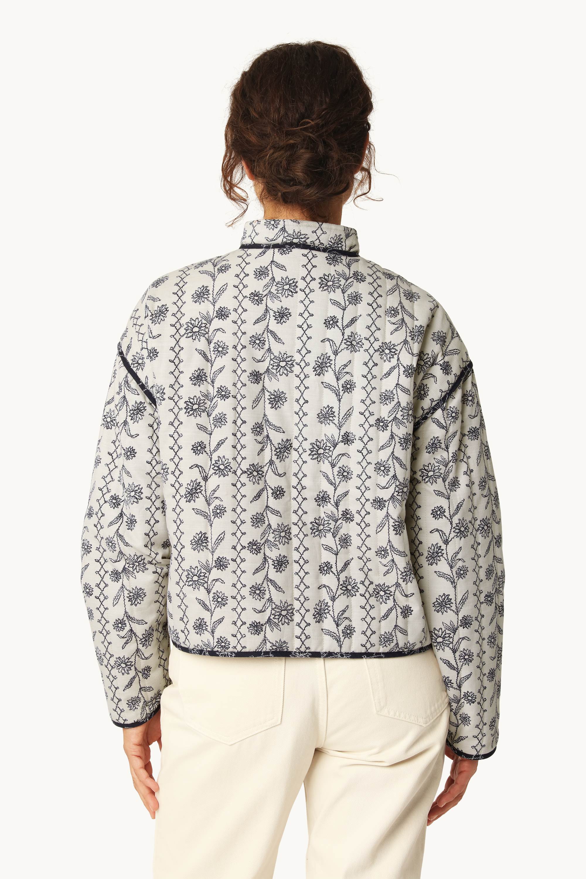 Short Padded Jacket - White Wildflower