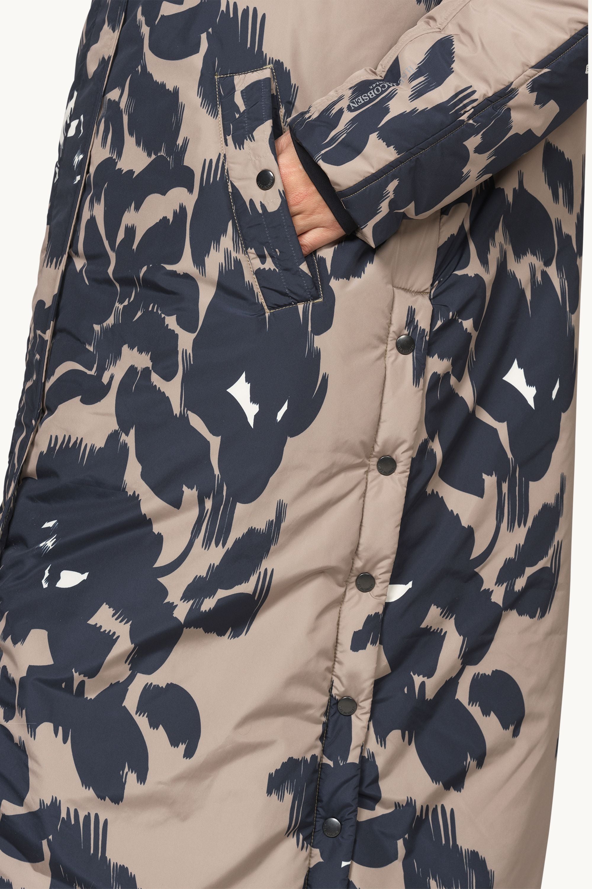 Long Padded Coat - Floral Decors