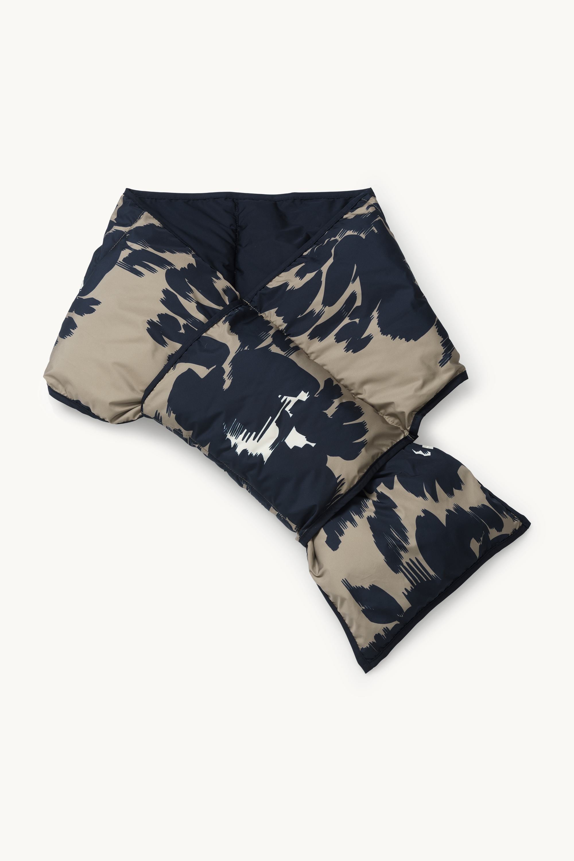 Padded Scarf - Floral Decors