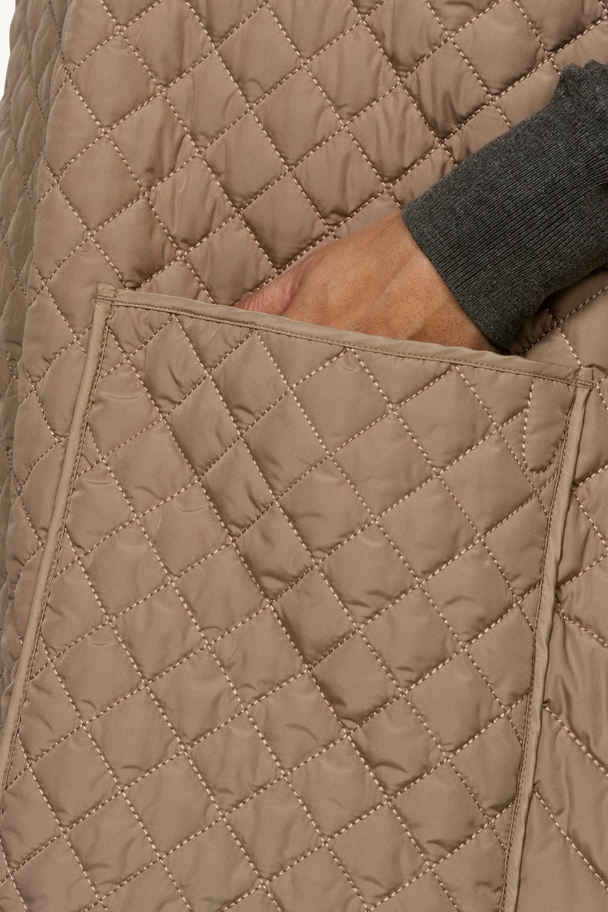 Quilted Cape - Sepia Tint