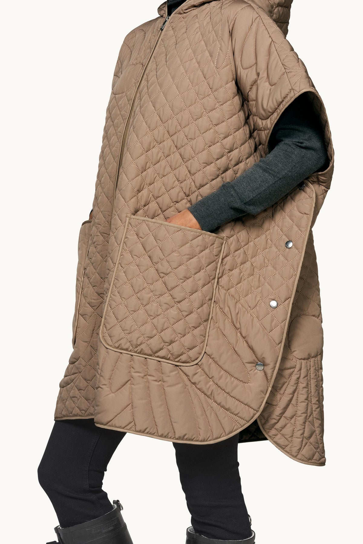 Quilted Cape - Sepia Tint