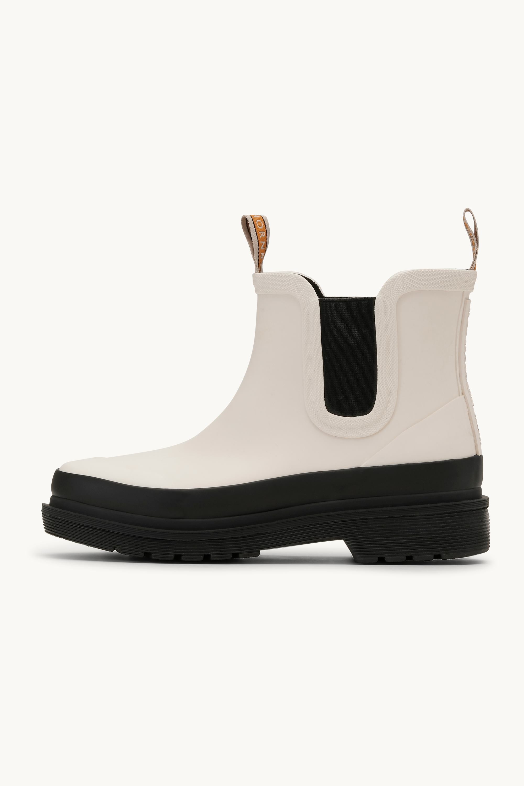 Chelsea Rain - Milk Creme