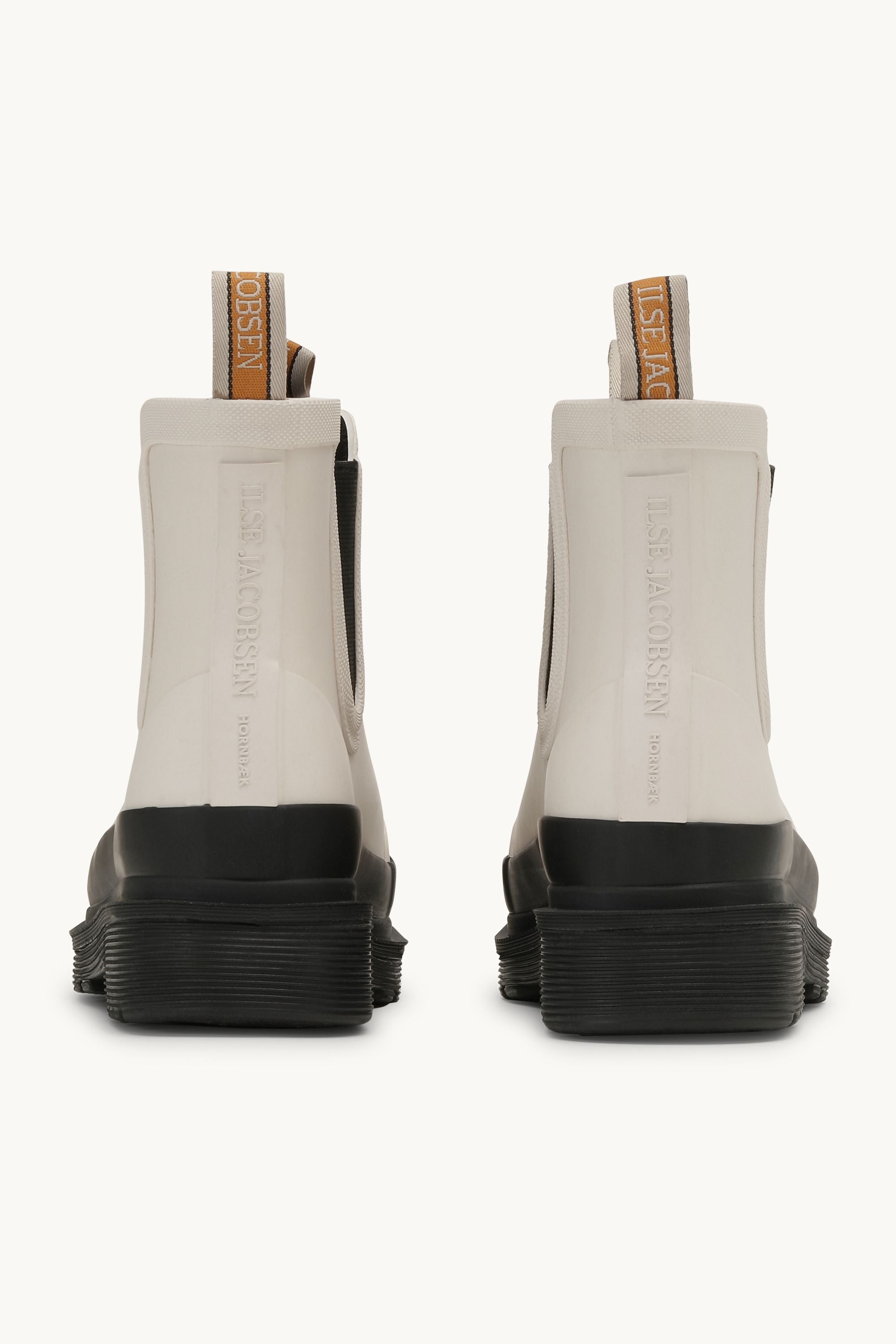 Chelsea Rain - Milk Creme