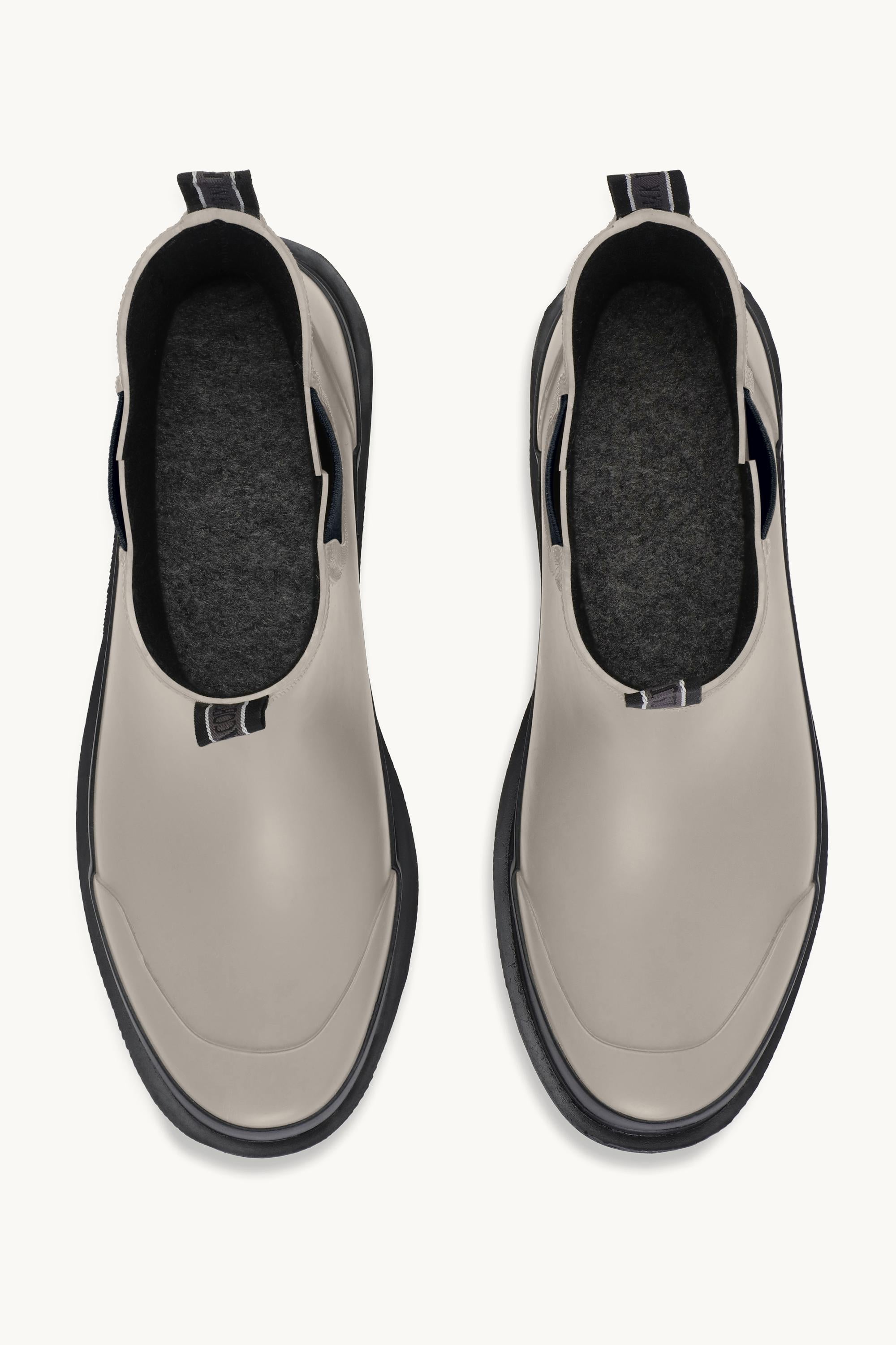 Chelsea Rain - Atmosphere