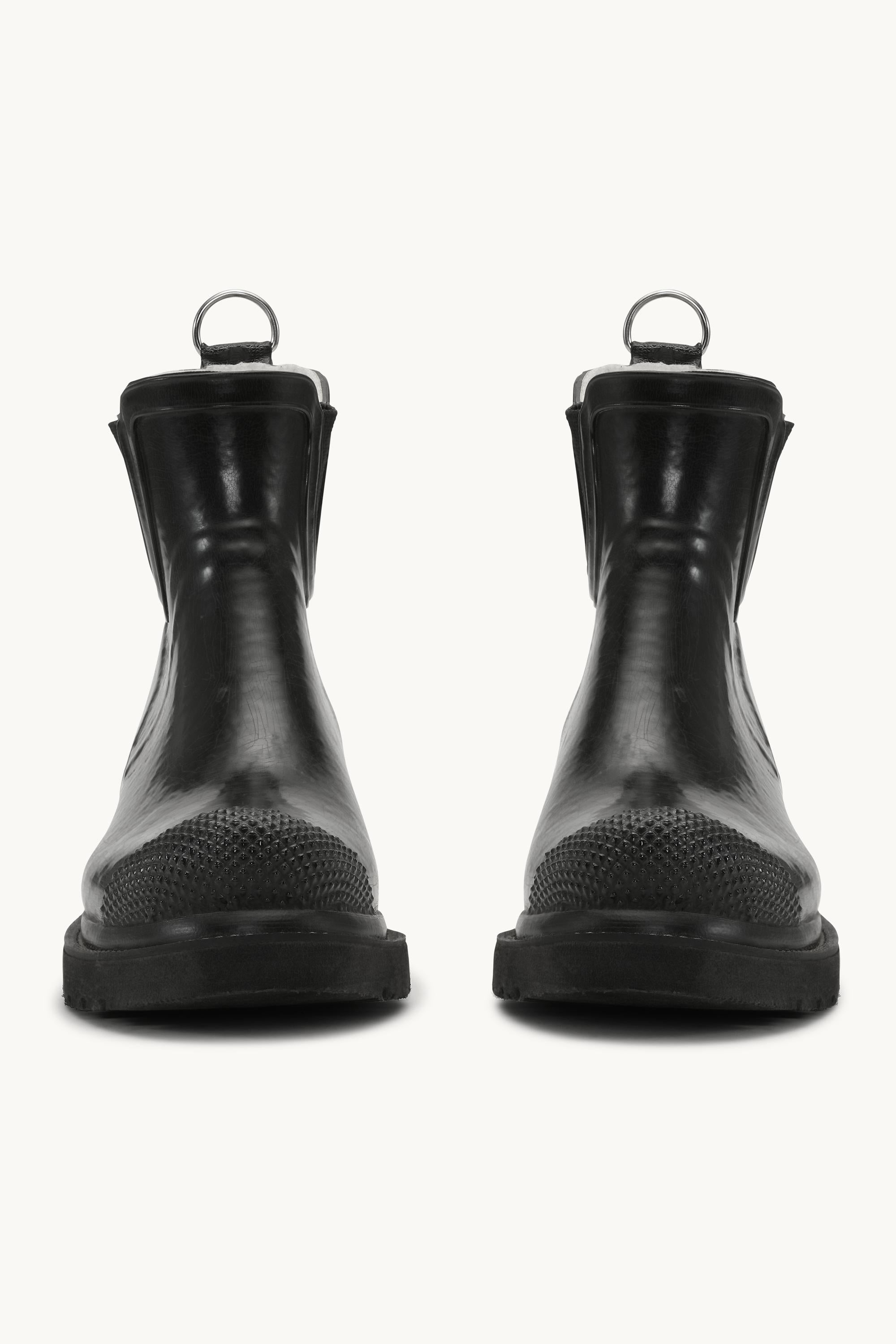 Short Rubber Boots With High Heel - Black