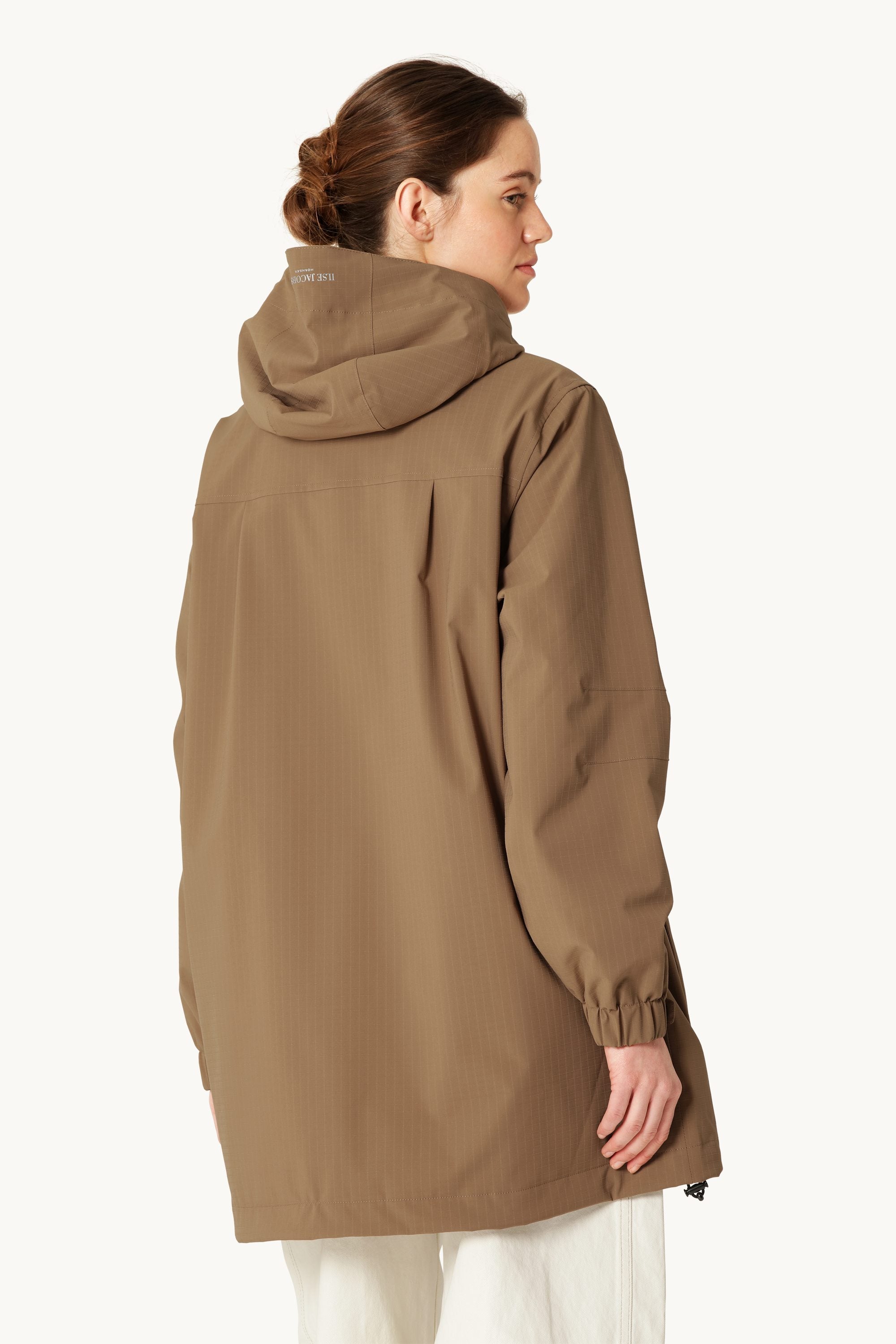 Short Winter Jacket - Mocca