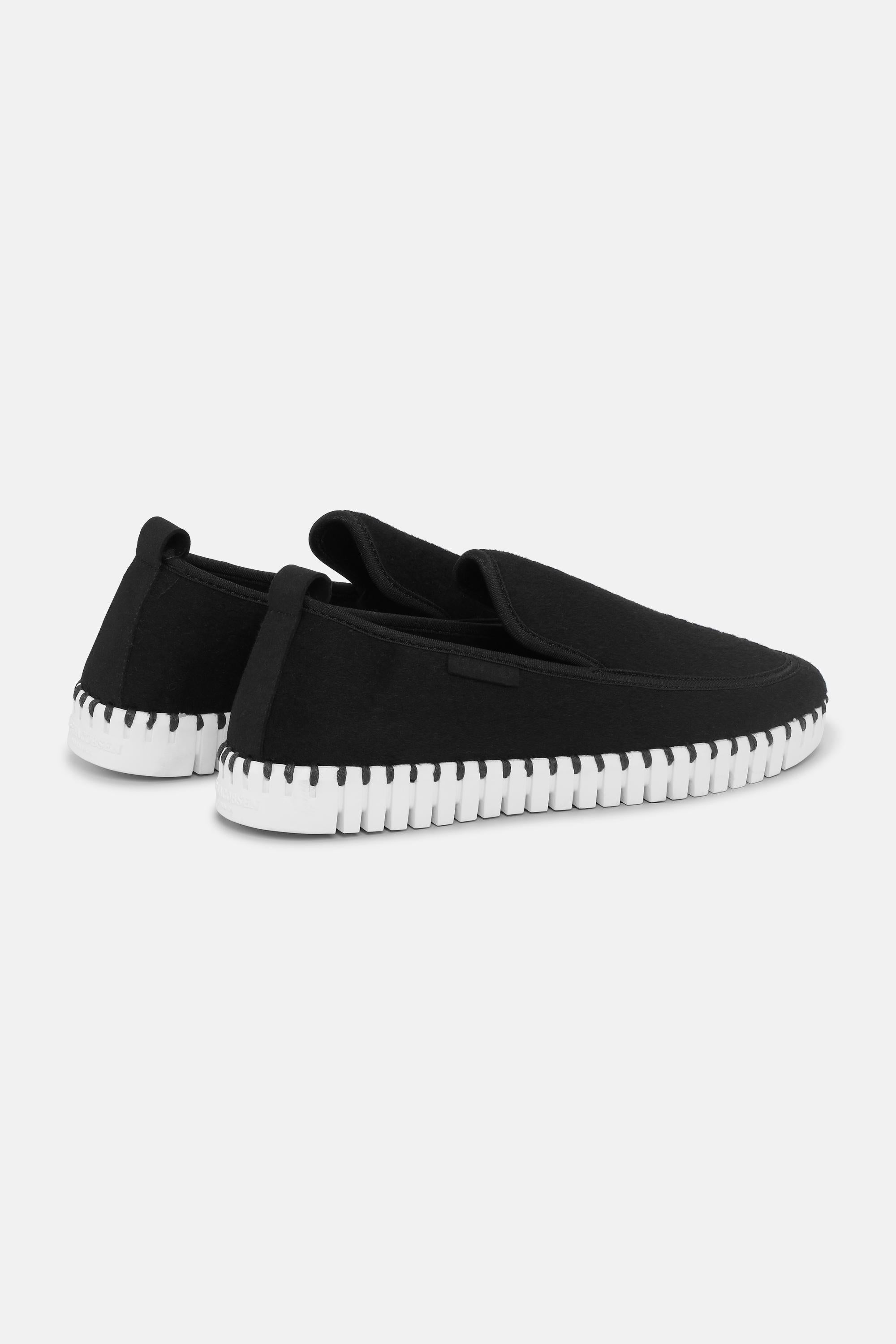 Tulip Wool Loafer - Black White
