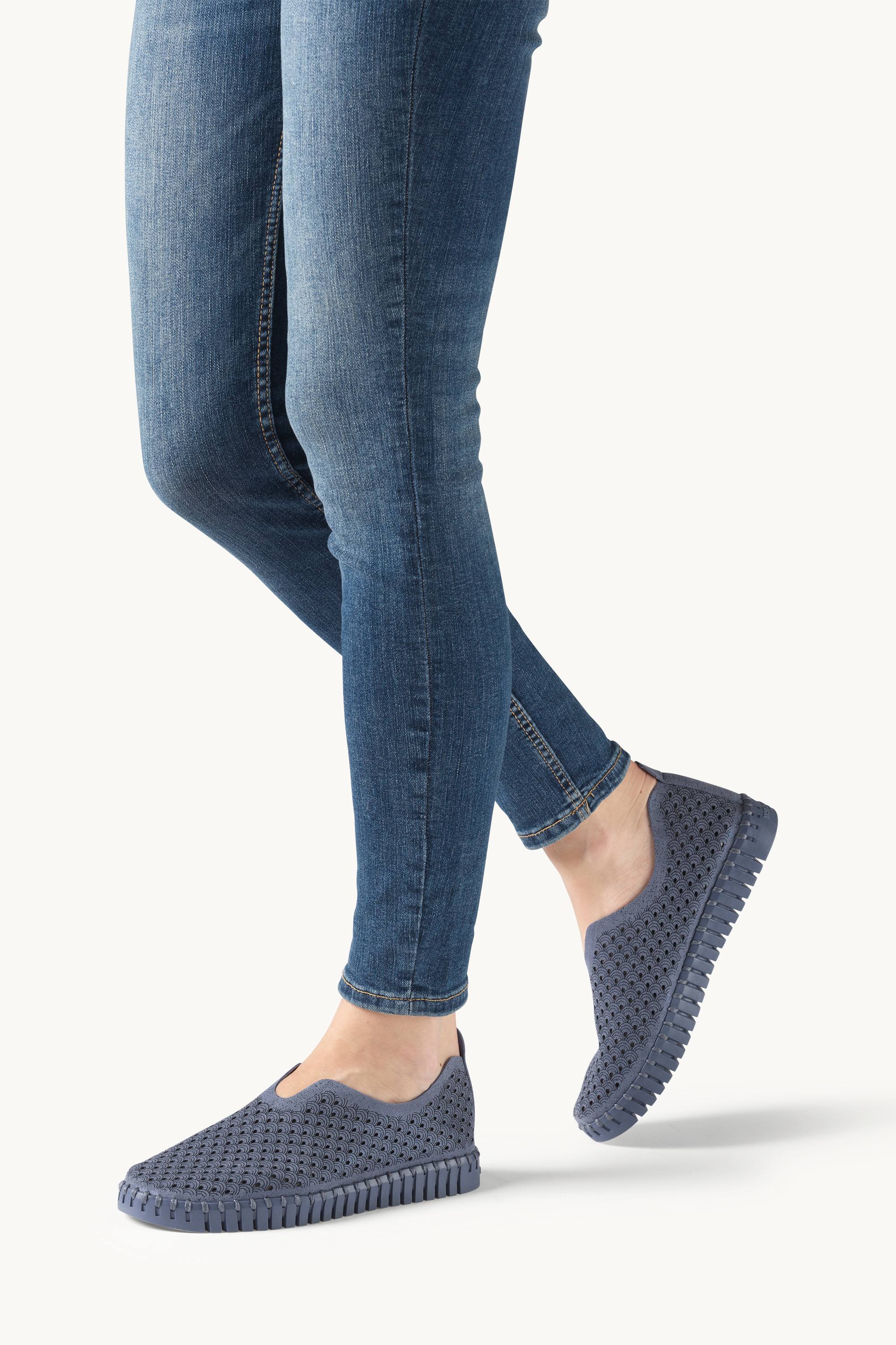 Tulip Glitter Tonal - Ombre Blue Ombre Blue