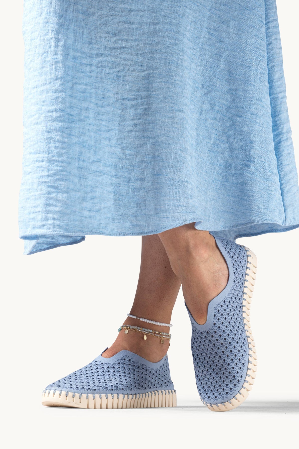Tulip Shoe - Cornflower Pearled Ivory