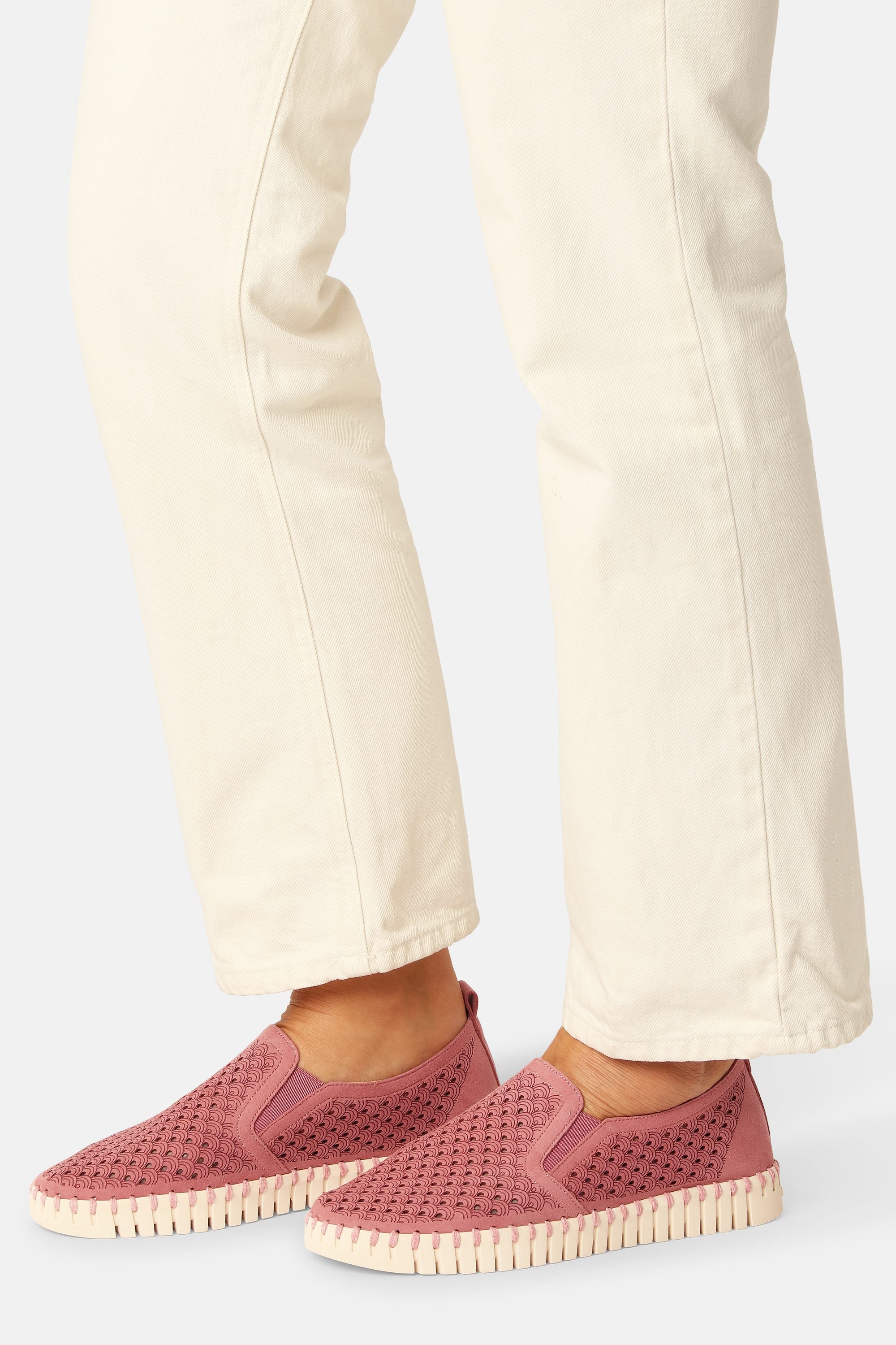 Tulip Flats - Rouge Pearled Ivory