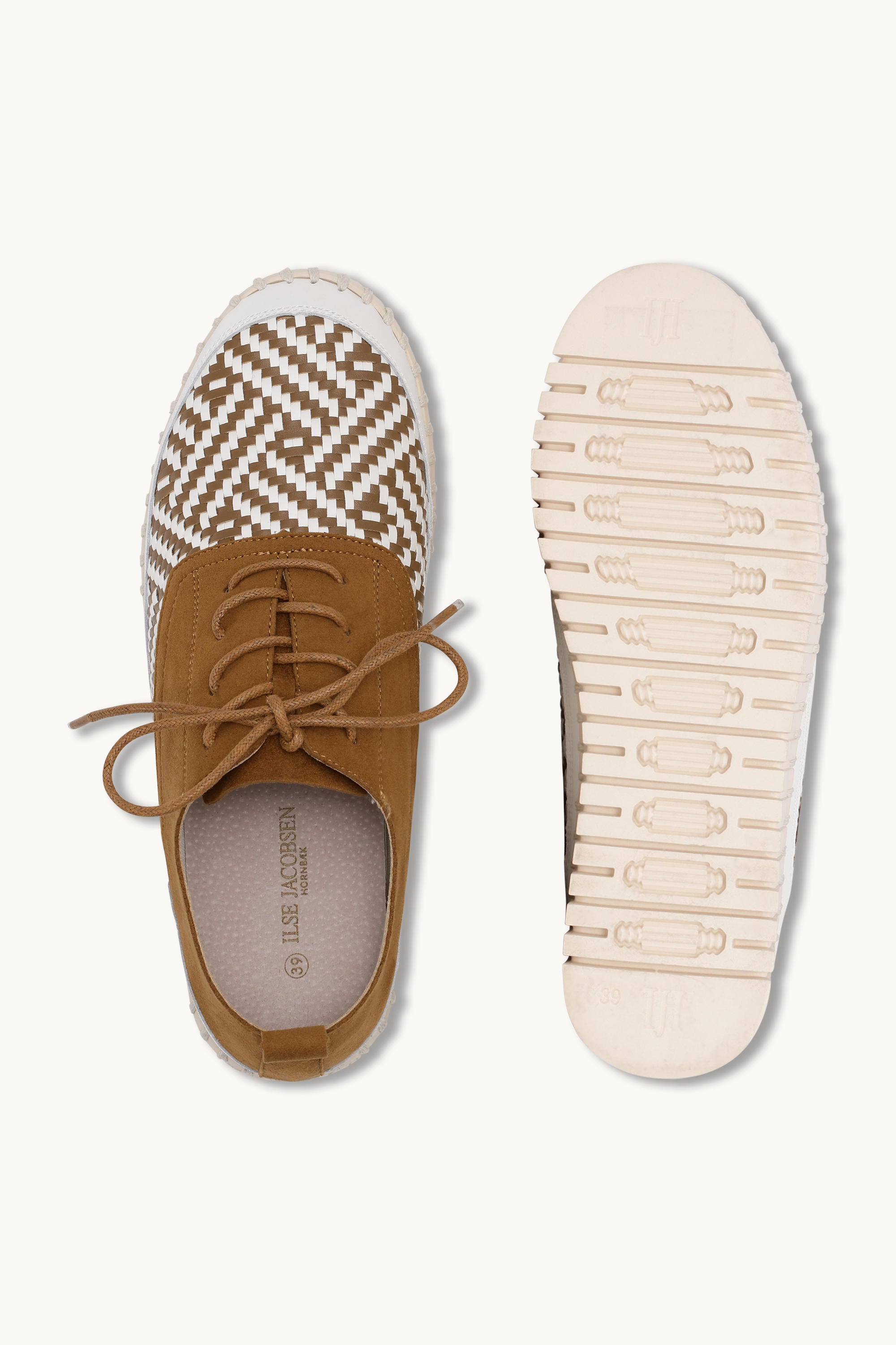 Tulip Flats With Laces - Cashew